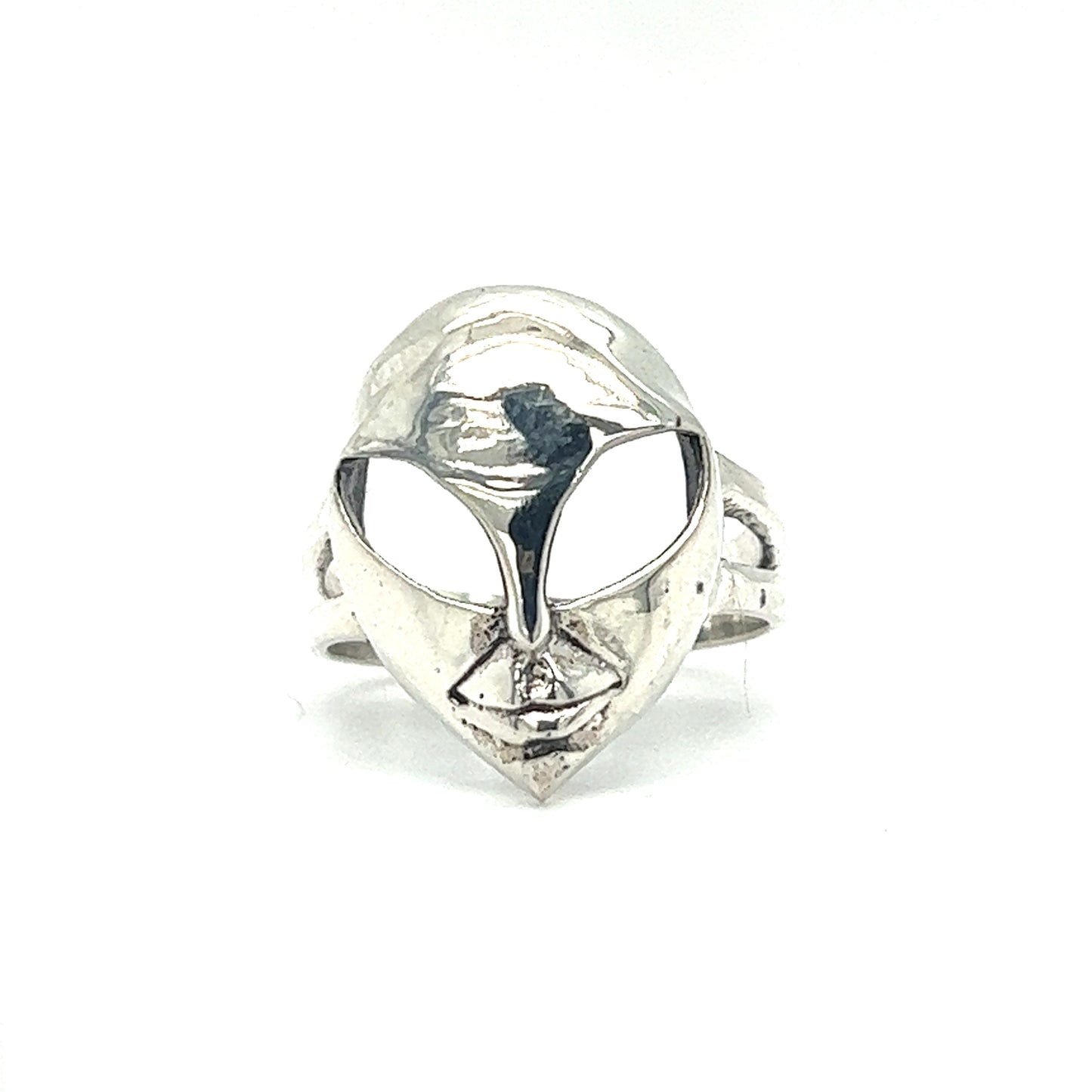 A Super Silver Alien Head Ring that serves as a fashion statement piece.