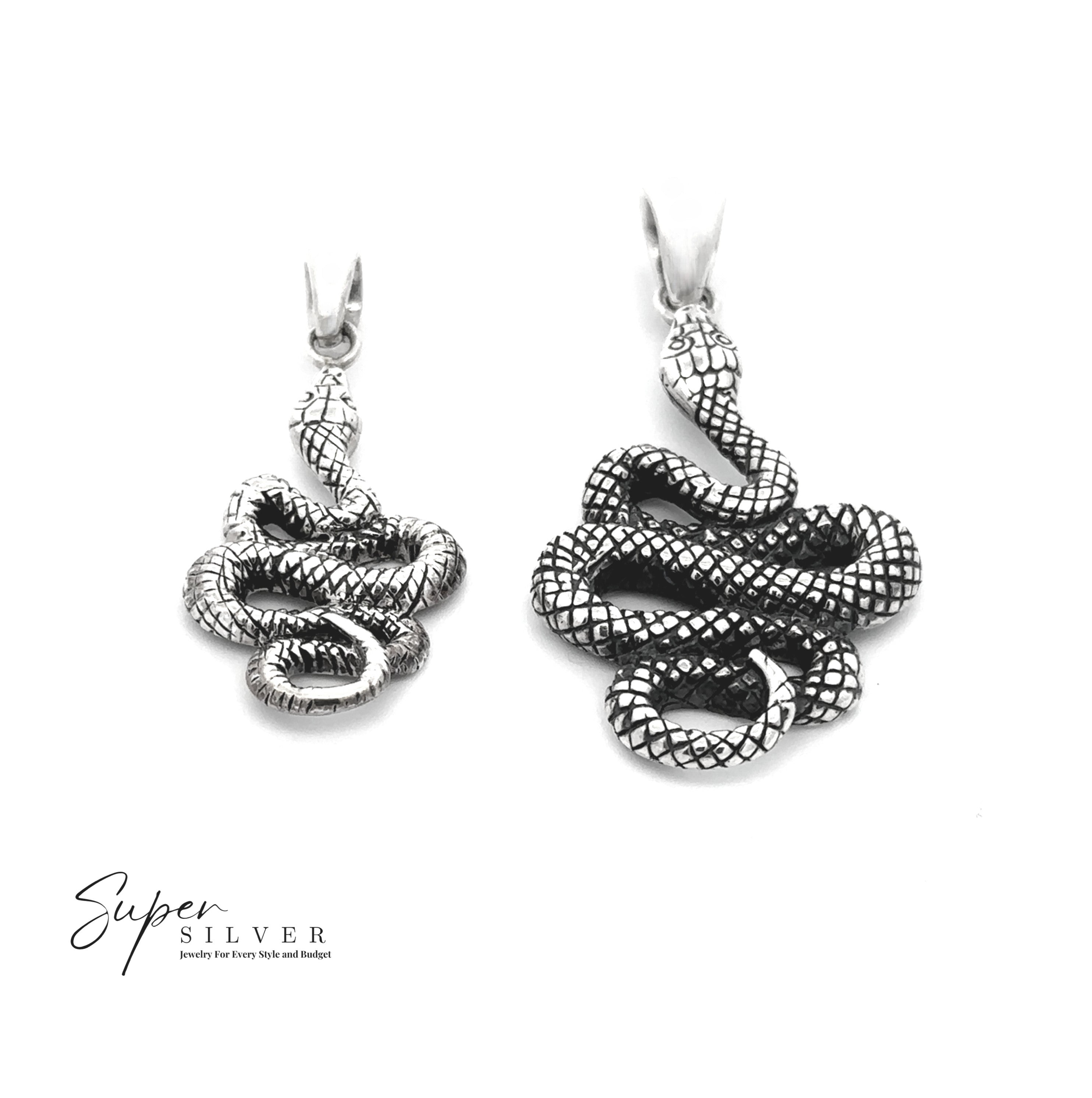 Pendentif serpent artisanal