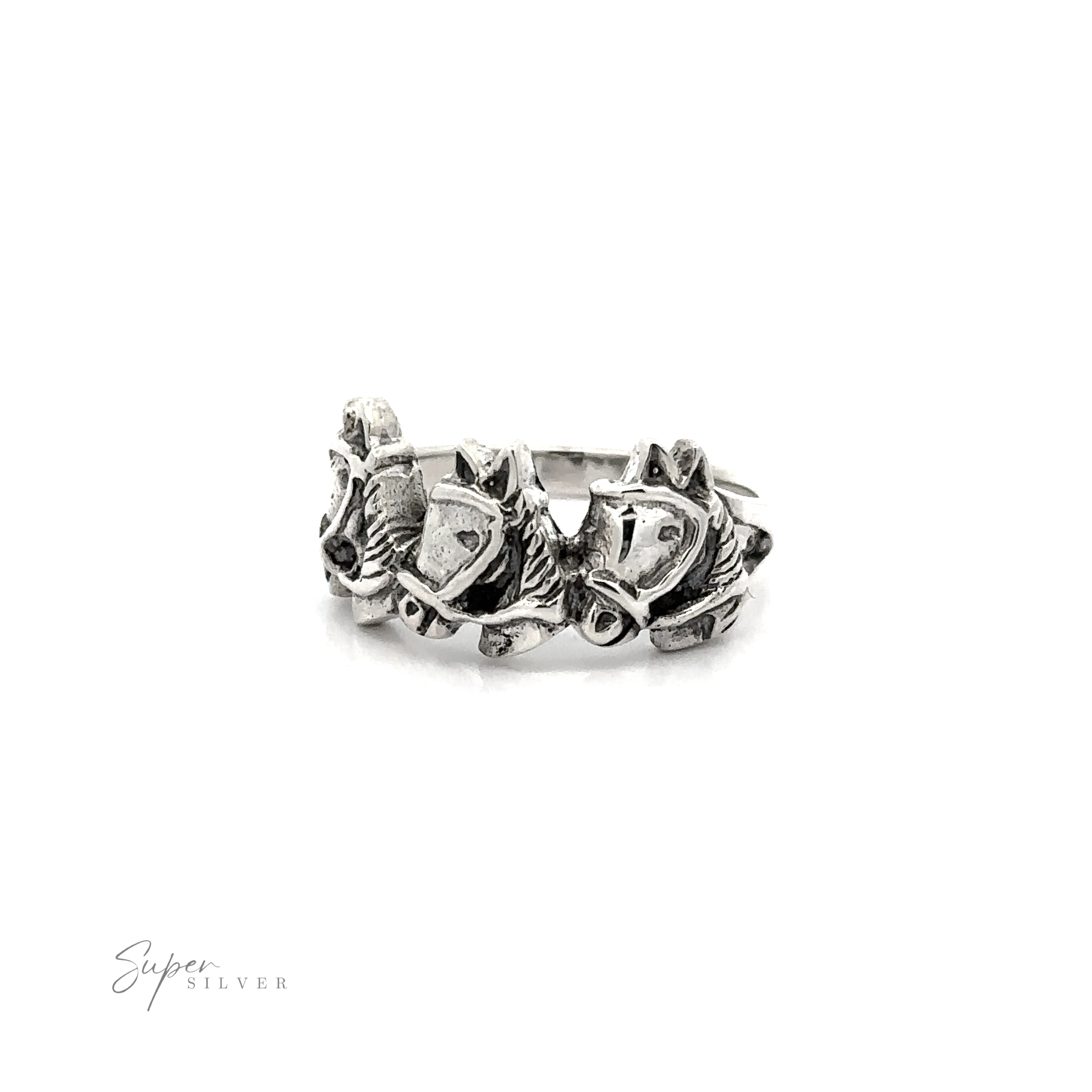 A Three Horse Heads Silver Ring with a flower on it that is perfect for an equestrian lover.