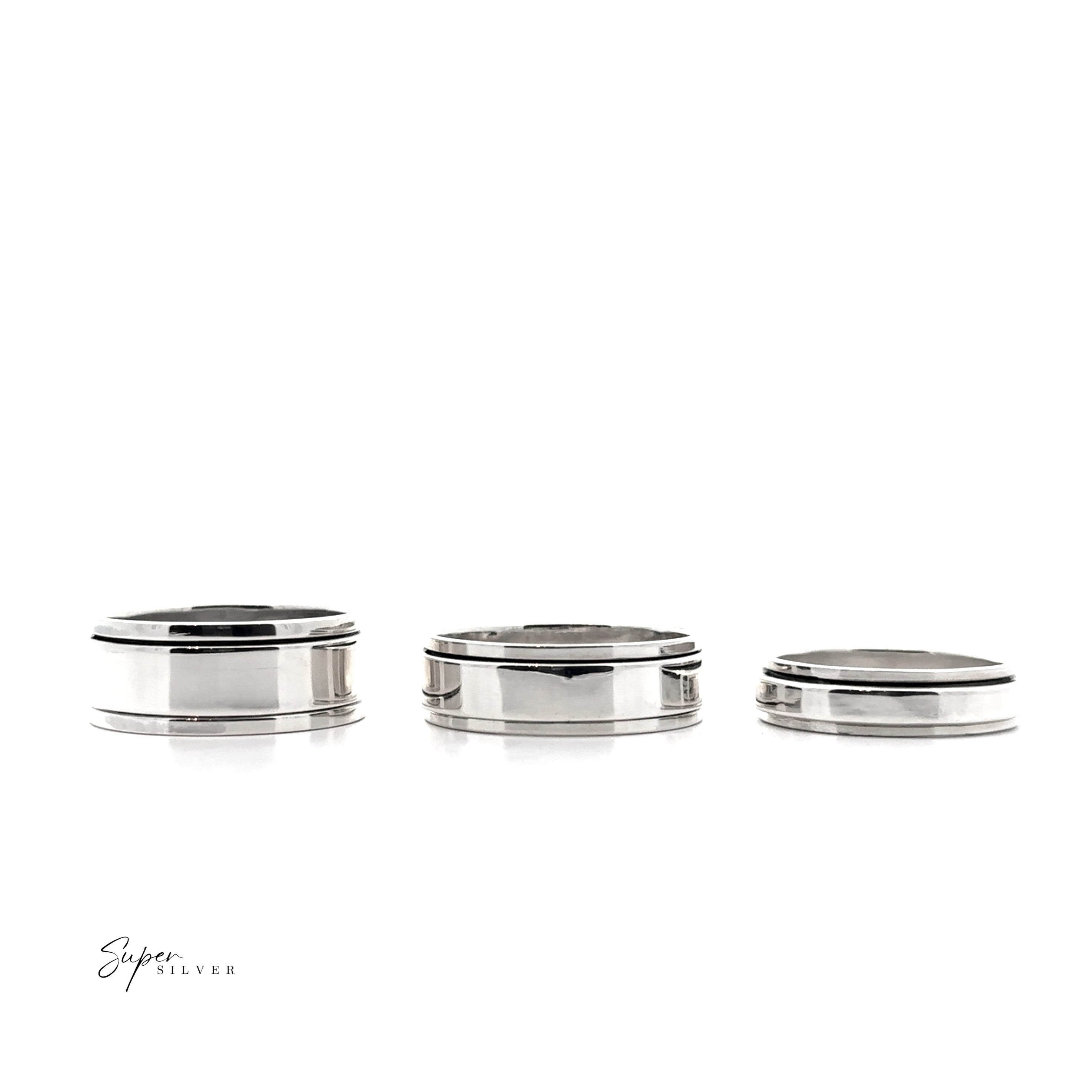 Three Simple Silver Spinner Rings of different sizes are displayed upright in a row on a plain white background, featuring the "Super Silver" logo in the corner.