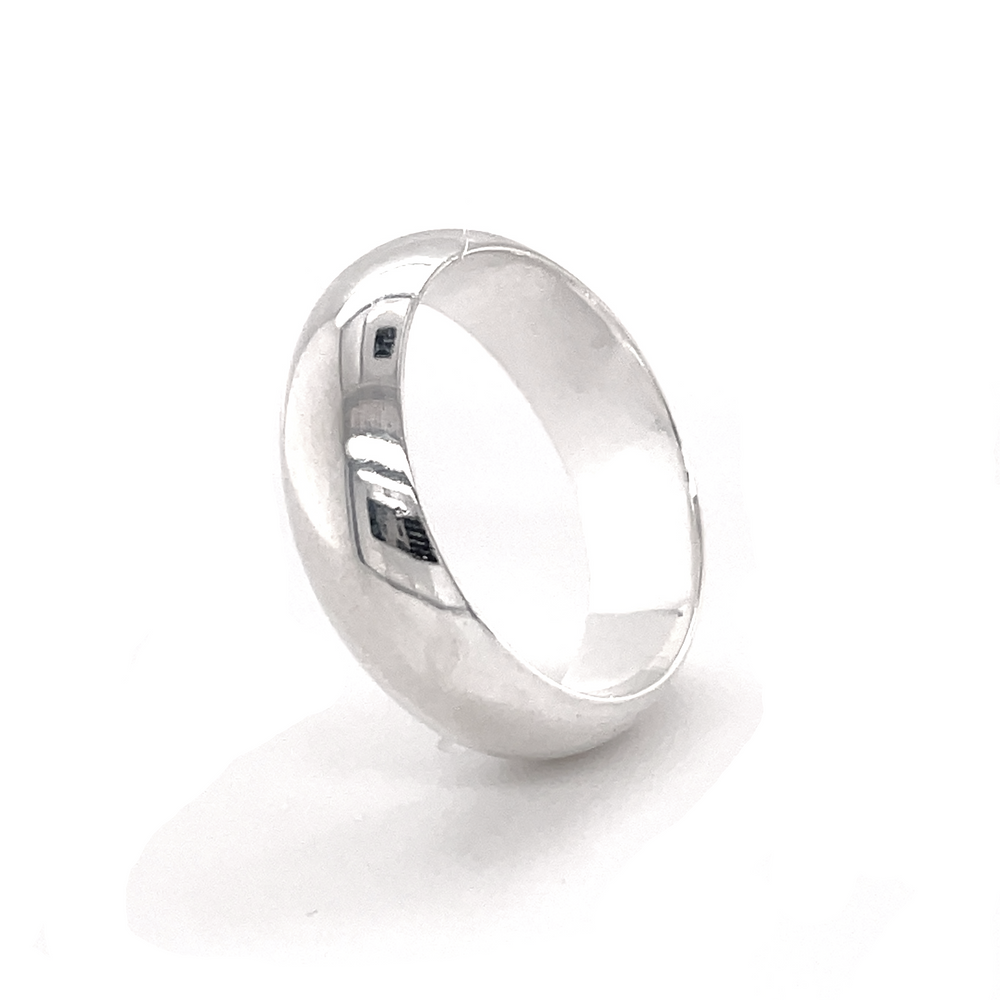 A 7mm Plain Band on a white background.