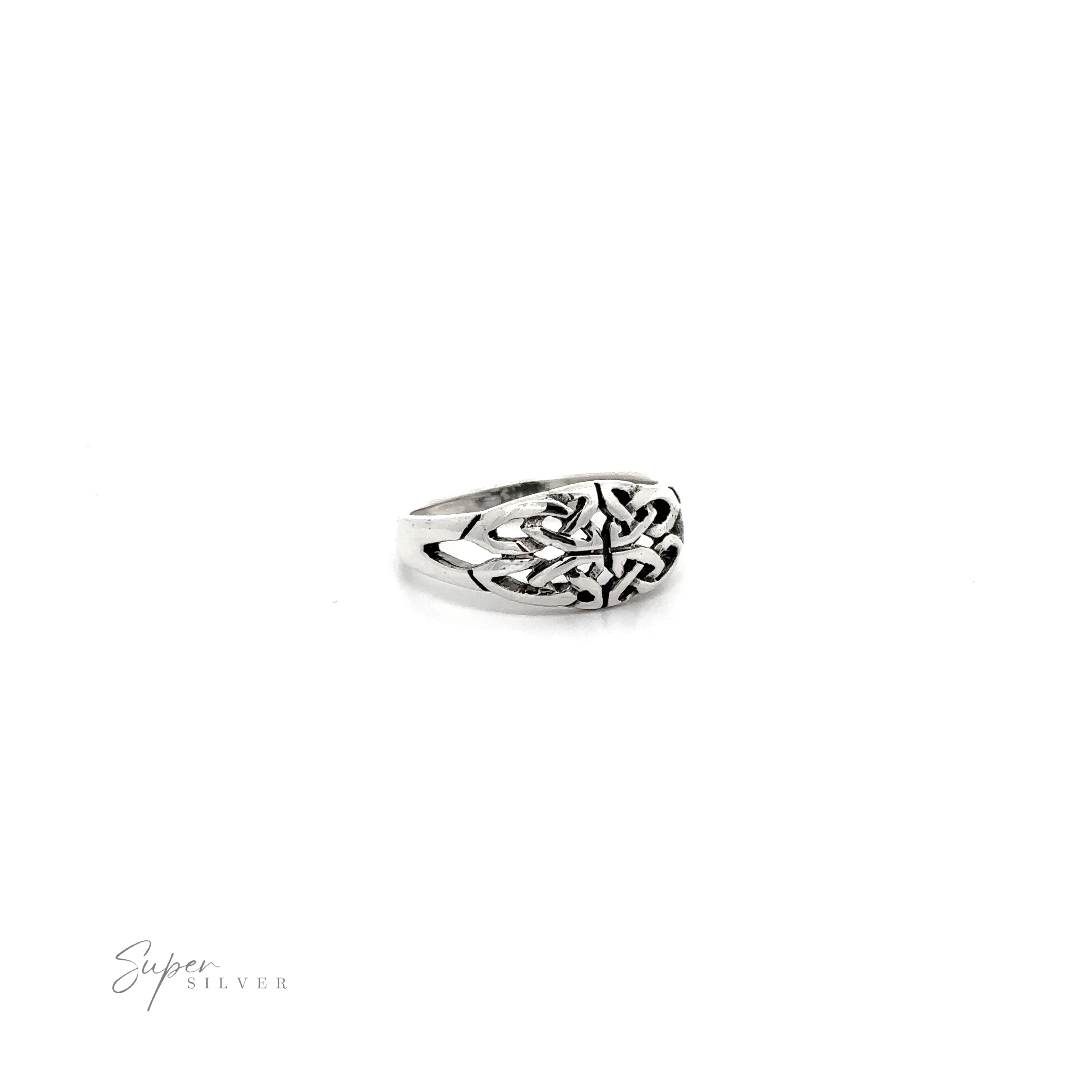 This .925 Sterling Silver Celtic Knot Ring with Cutouts features a beautifully simple design.