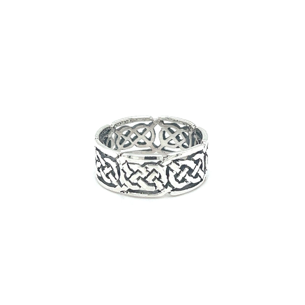 
                  
                    Super Silver's Thick Celtic "Sailors Knot" band ring symbolizing sailors' knots.
                  
                
