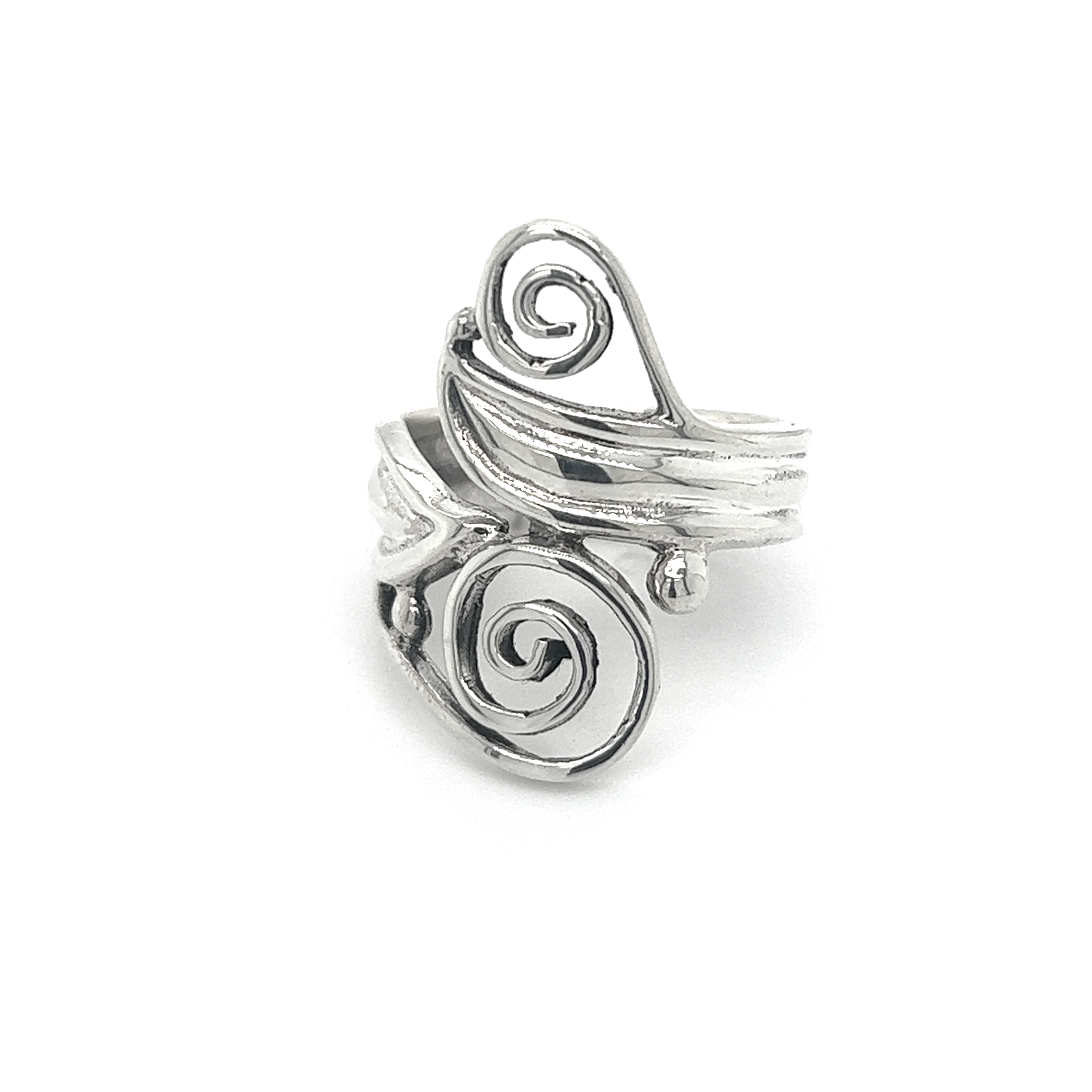 A bohemian-style silver Freeform Spiral Ring, exuding individuality.