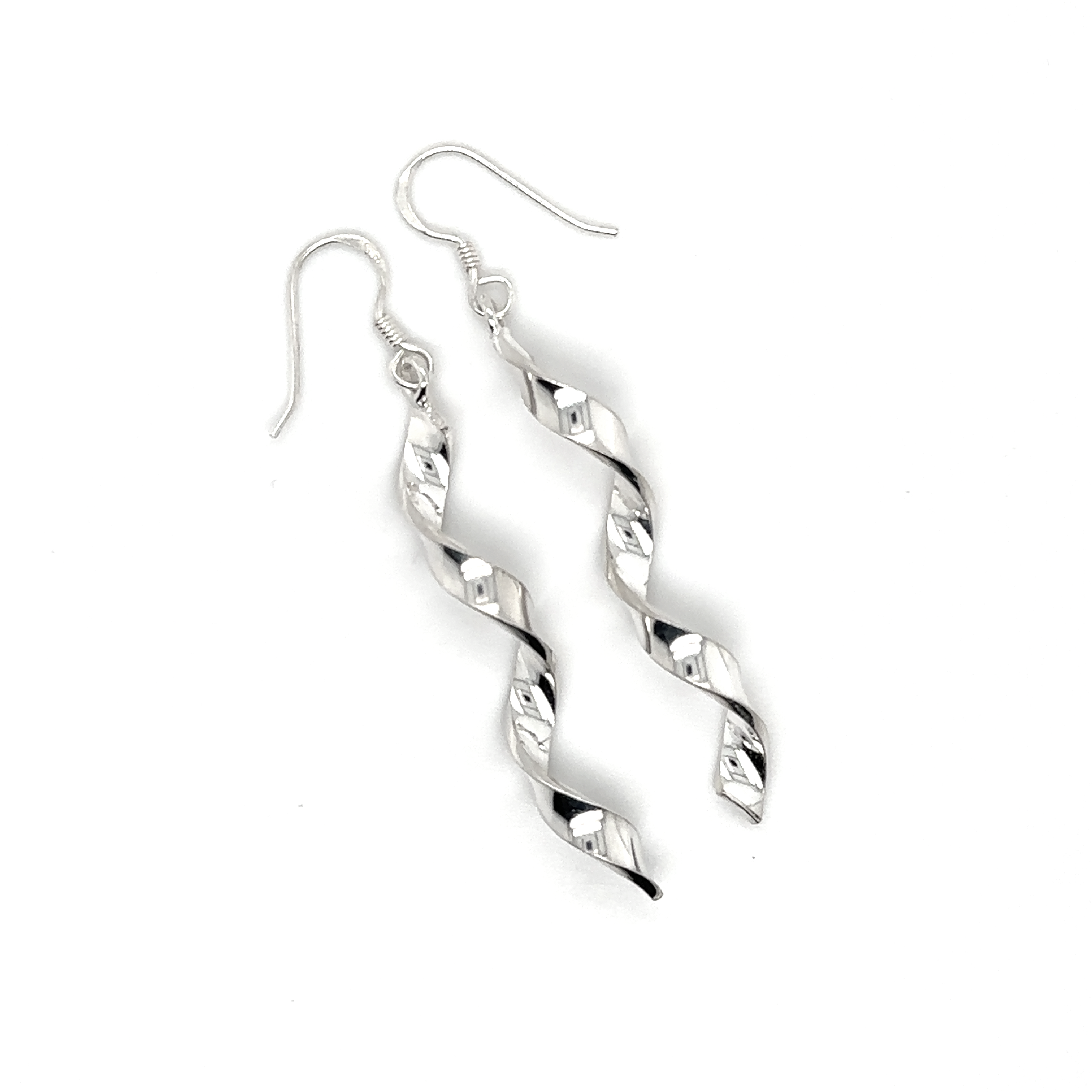 Complete your outfit with these stylish Super Silver Simple Twisted Earrings.