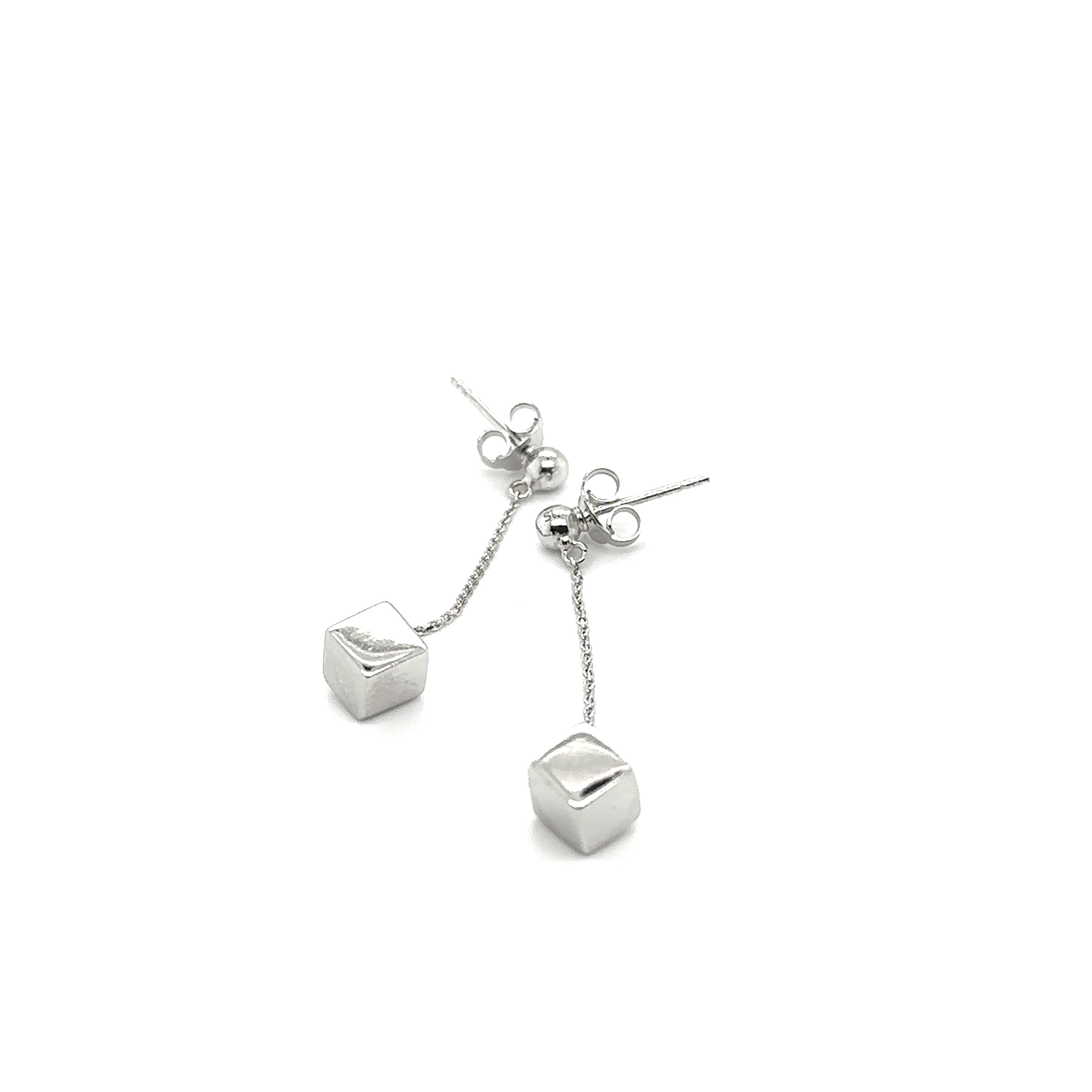 A pair of Super Silver silver drop earrings with a solid cube in the middle.