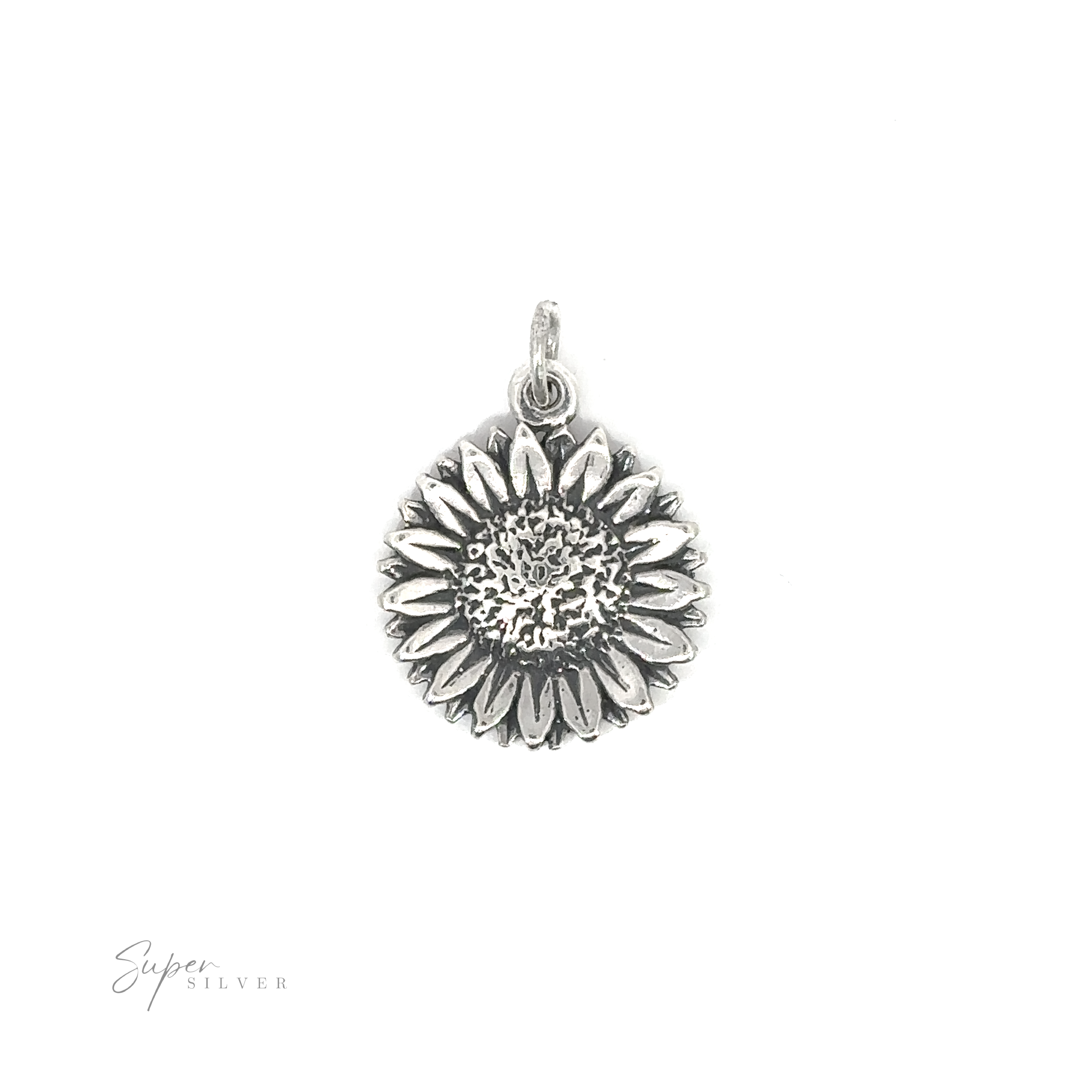 A .925 Sterling Silver Daisy Flower Charm on a white background.