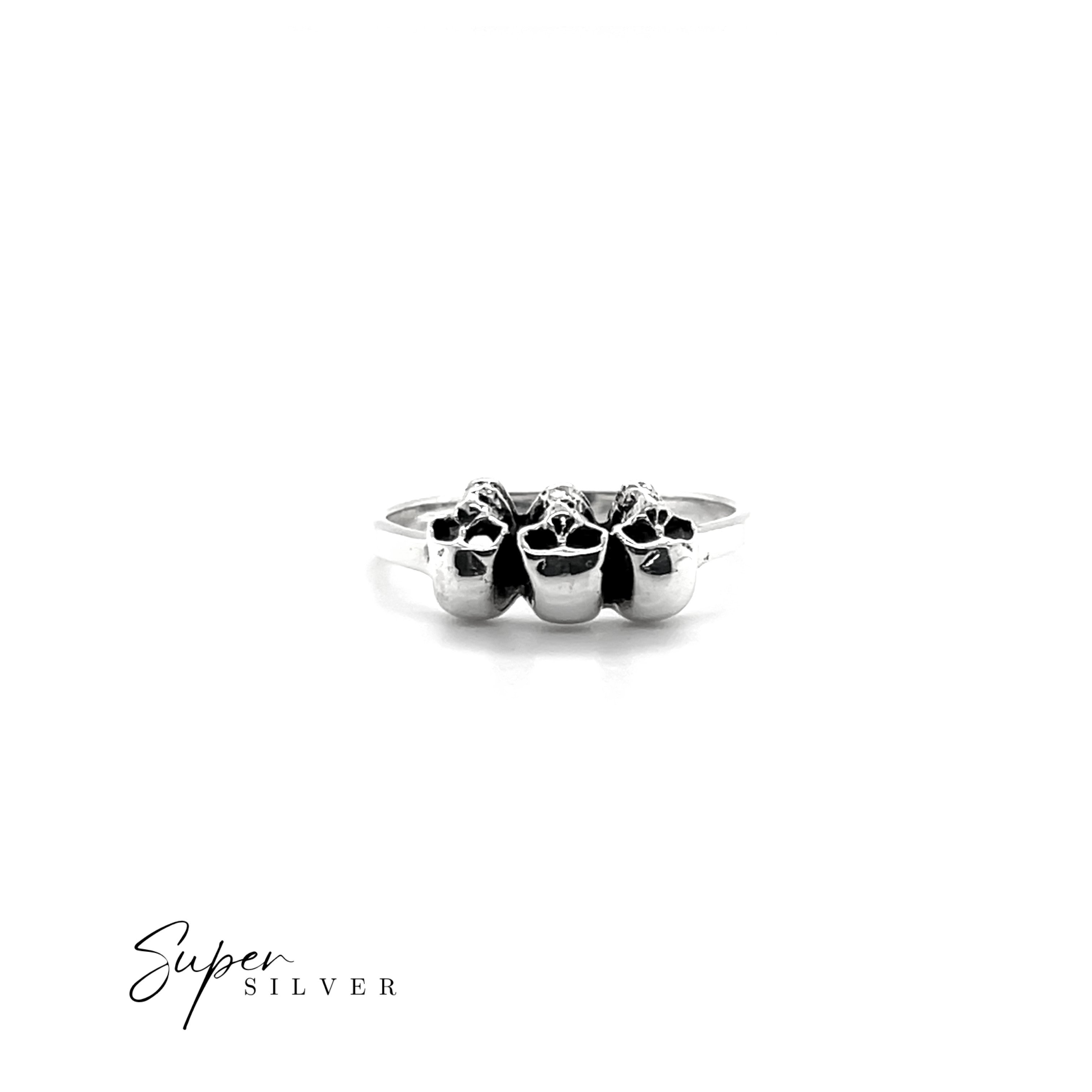 Dainty Three Skull Ring