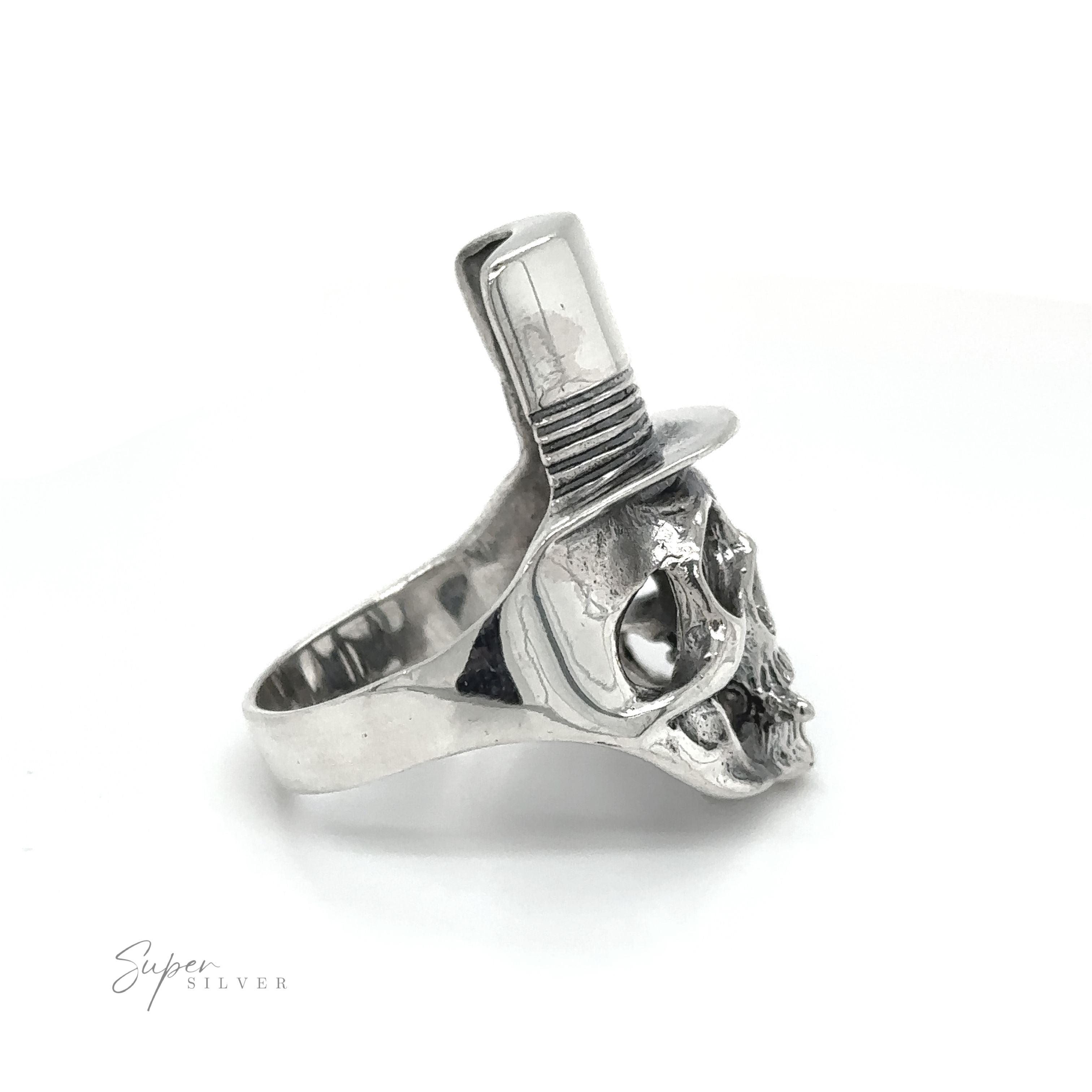 An edgy fashion statement, the Skull Ring with Top Hat features the top hat design for added flair.