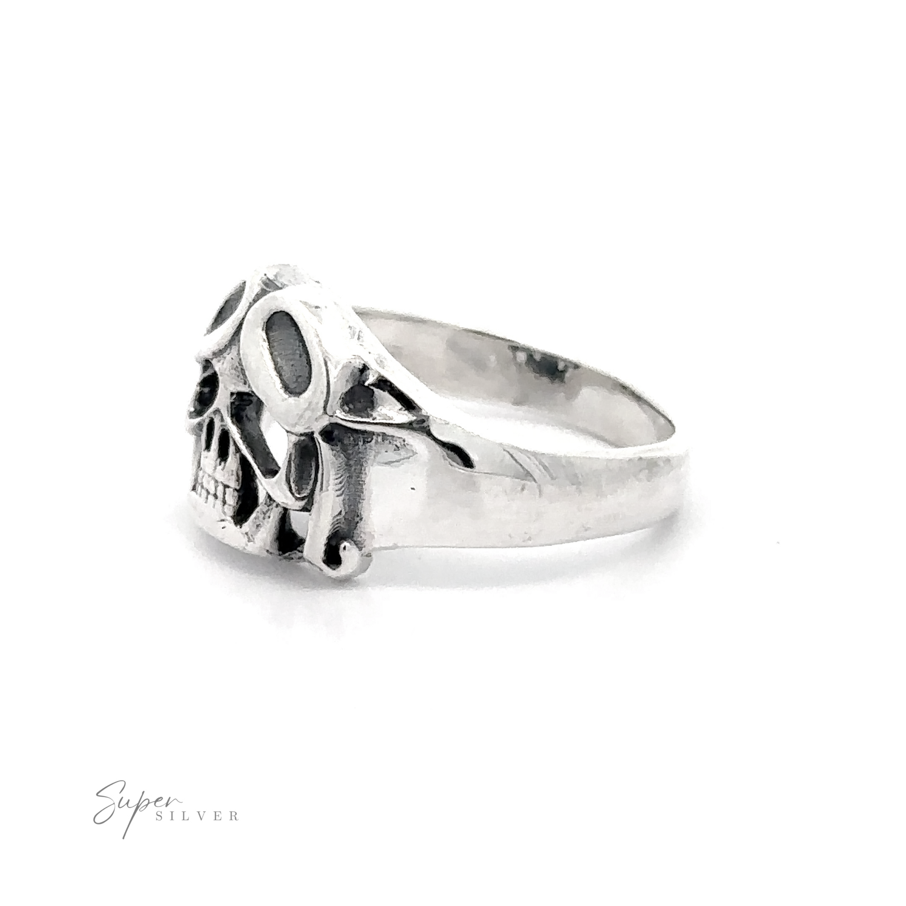 A Aviator Silver Skull Ring displayed against a white background.