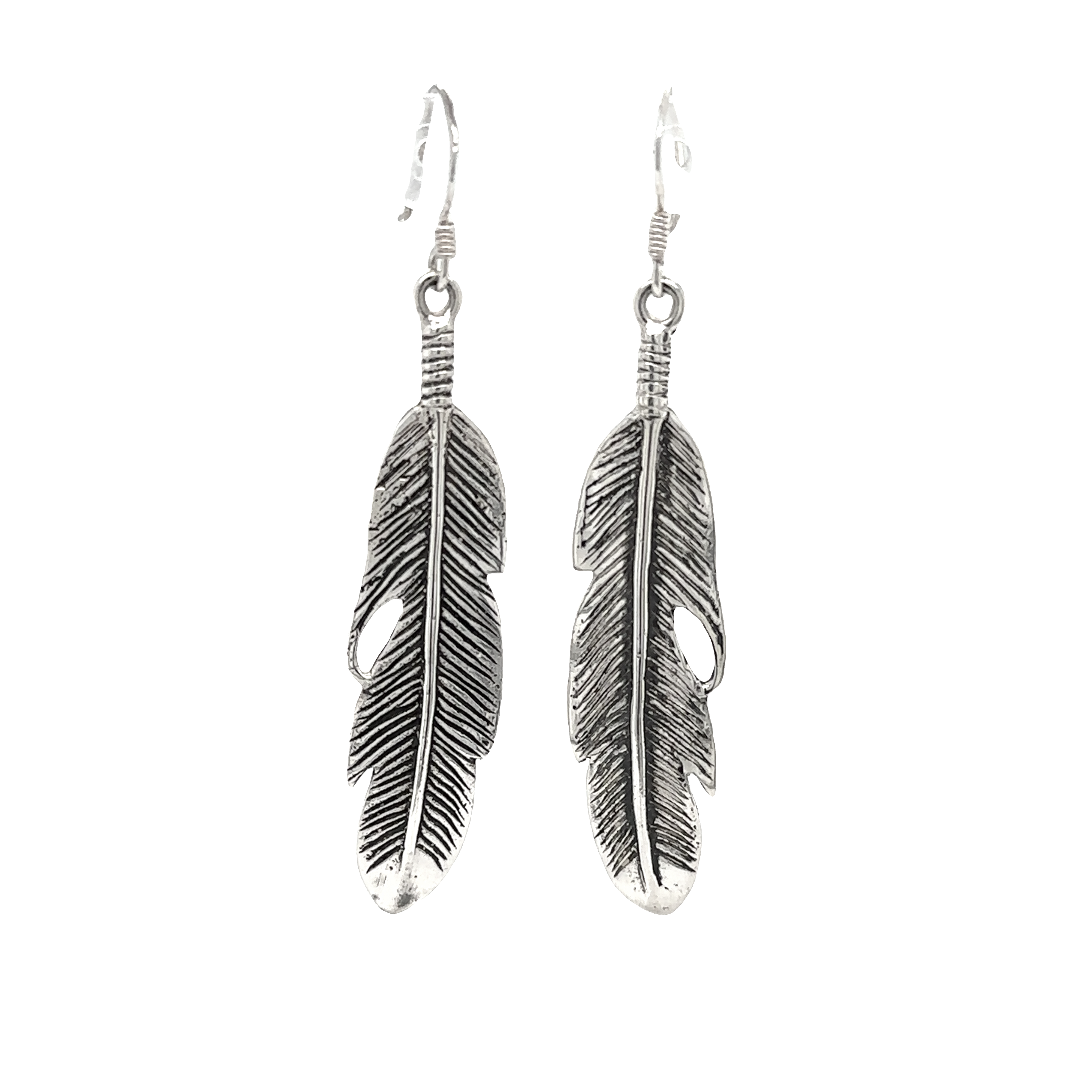 A stunning pair of Super Silver Medium Feather Earrings, perfect as a gift for loved ones.