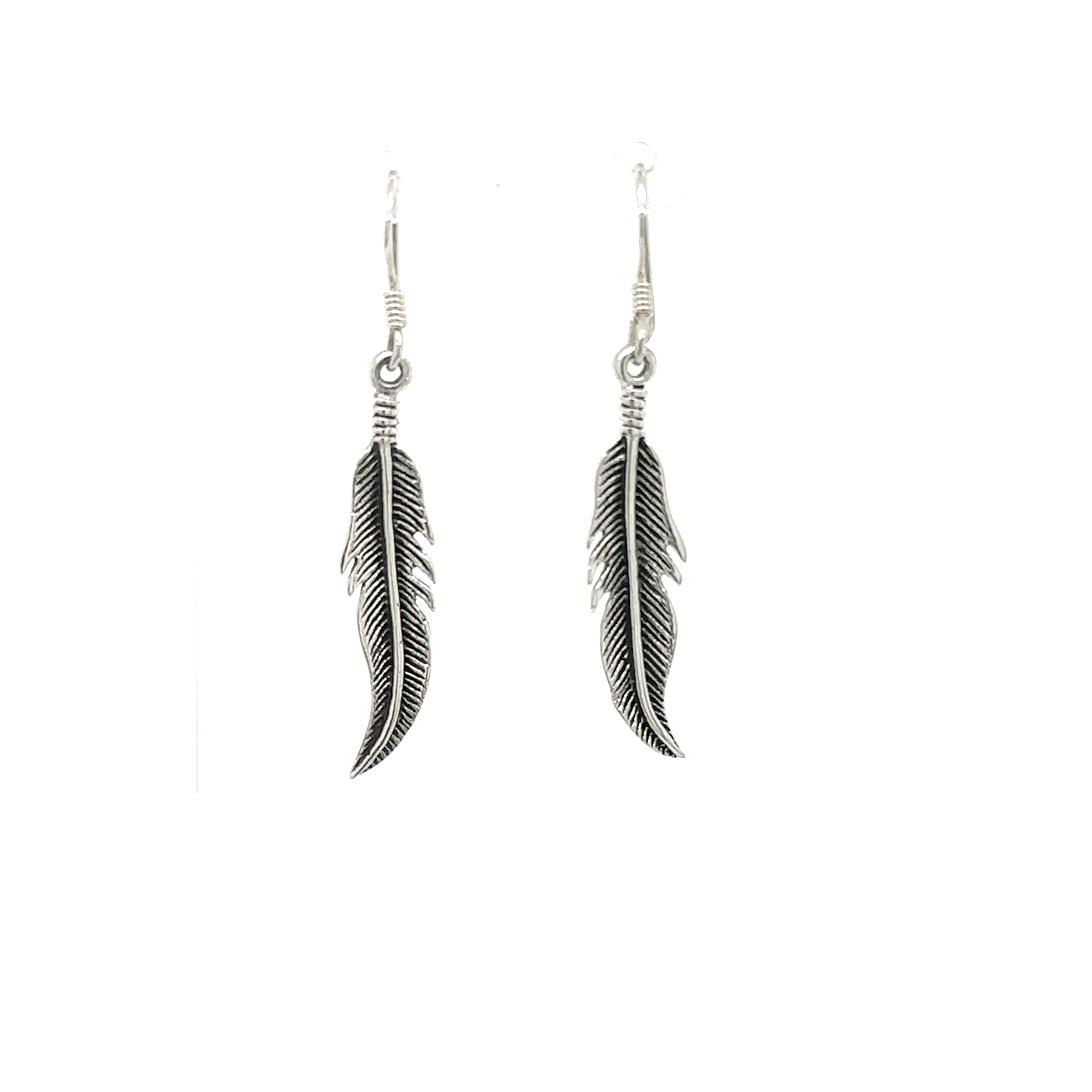 A cute pair of Super Silver small feather earrings, perfect for everyday wear.