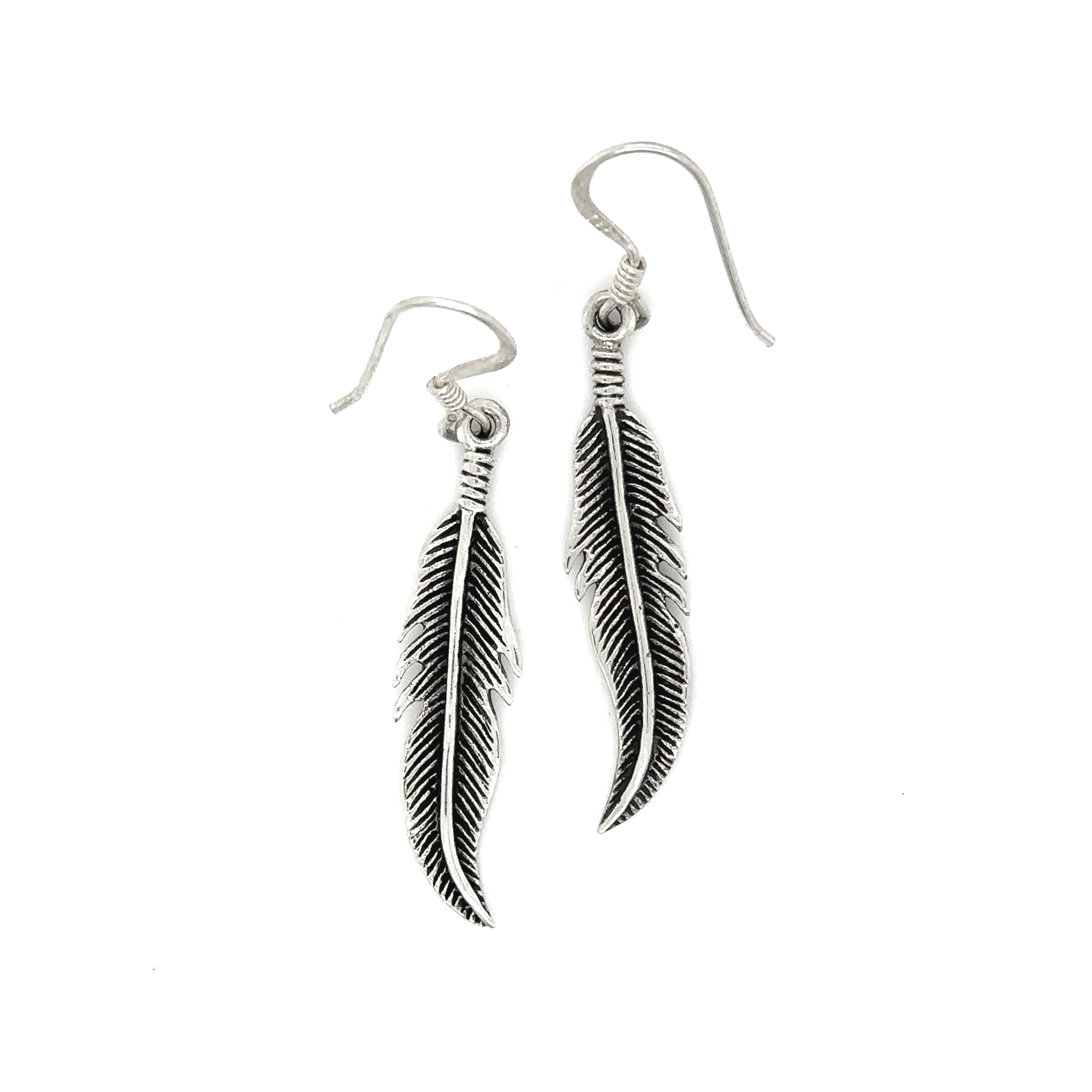 A cute pair of Super Silver Small Feather Earrings, perfect for everyday wear, on a white background.