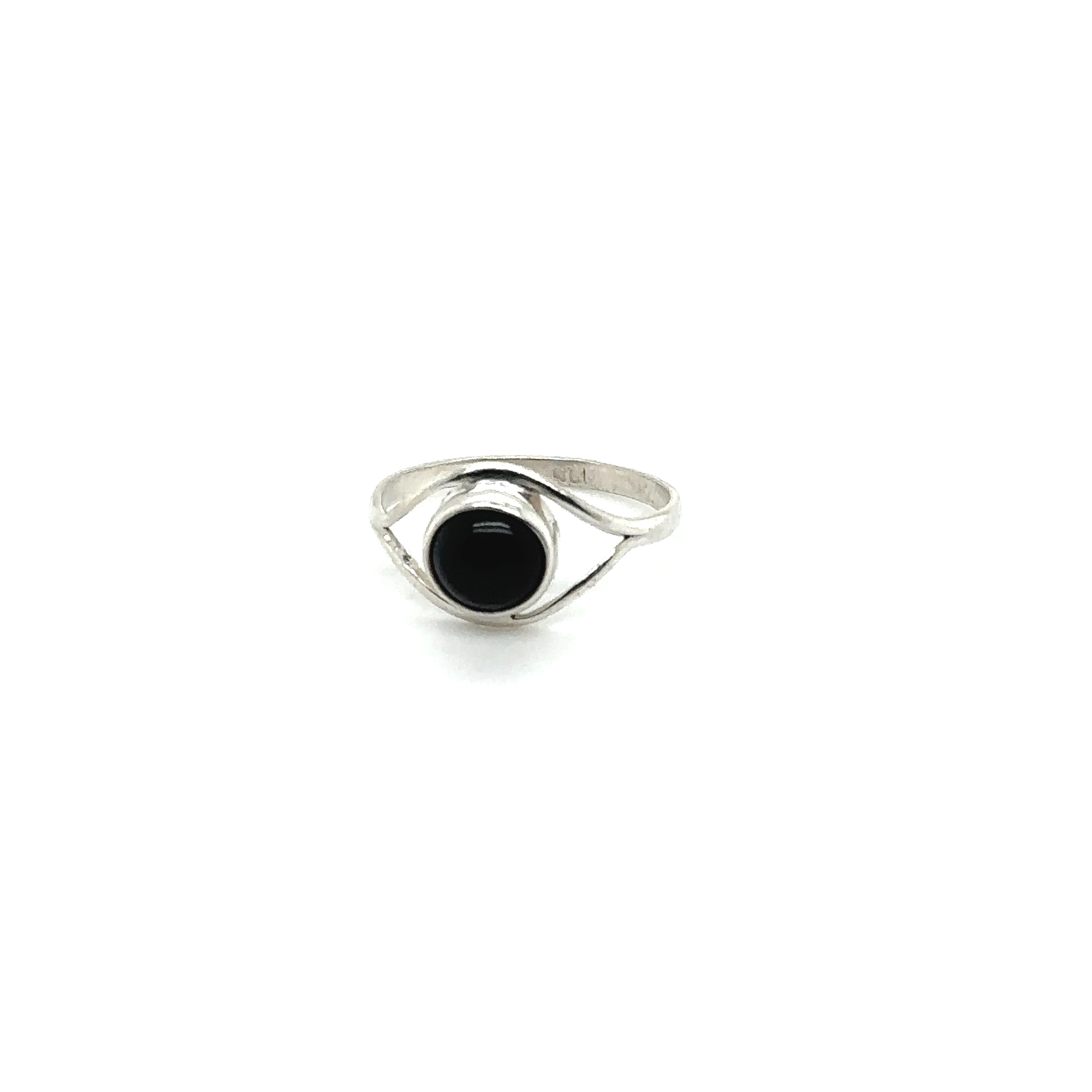 A contemporary Abstract Stone Eye ring with a black onyx stone.