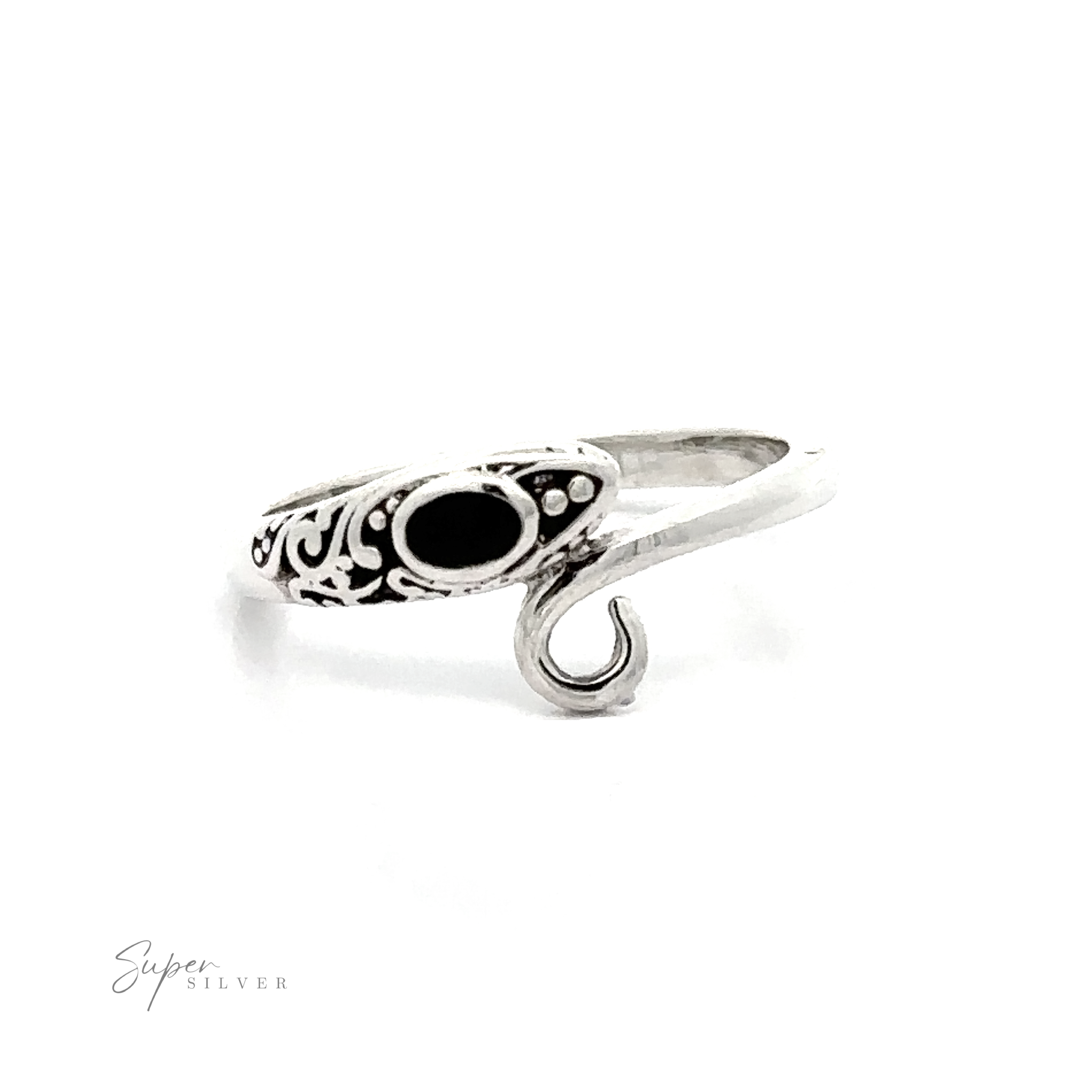 A Inlay Stone Snake ring with a filigree designs.