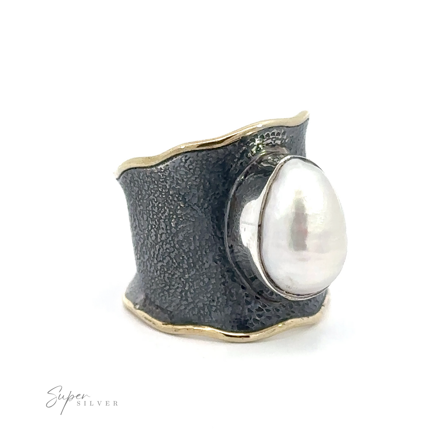 
                  
                    A textured oxidized cigar band with gold trim and pearl centerpiece.
                  
                