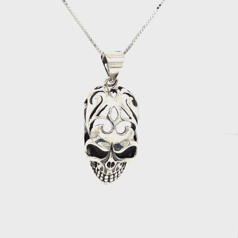 
                  
                    Load and play video in Gallery viewer, Skull Pendant with Swirl Design
                  
                