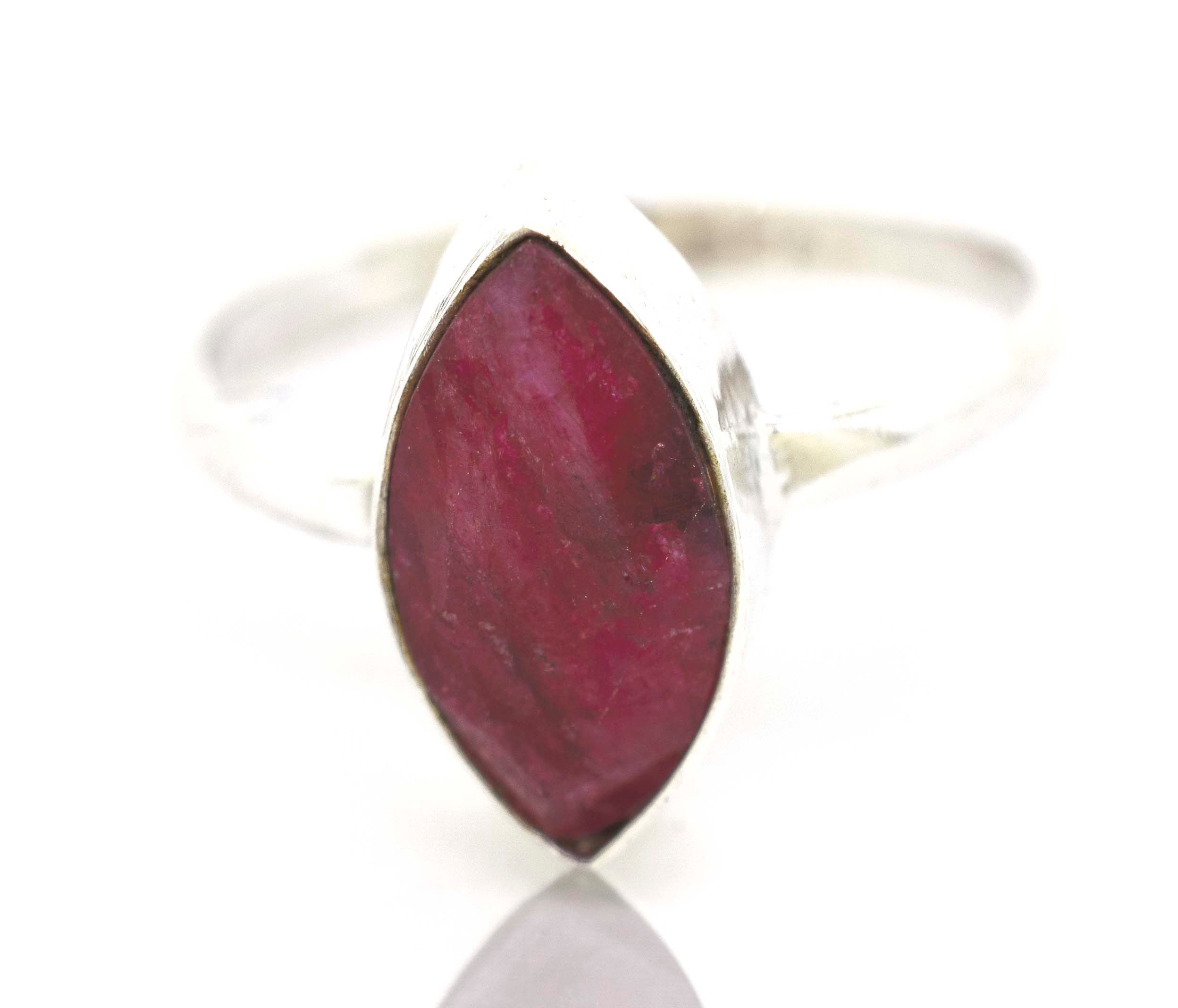 A Super Silver Simple Marquise Shaped Gemstone Ring.