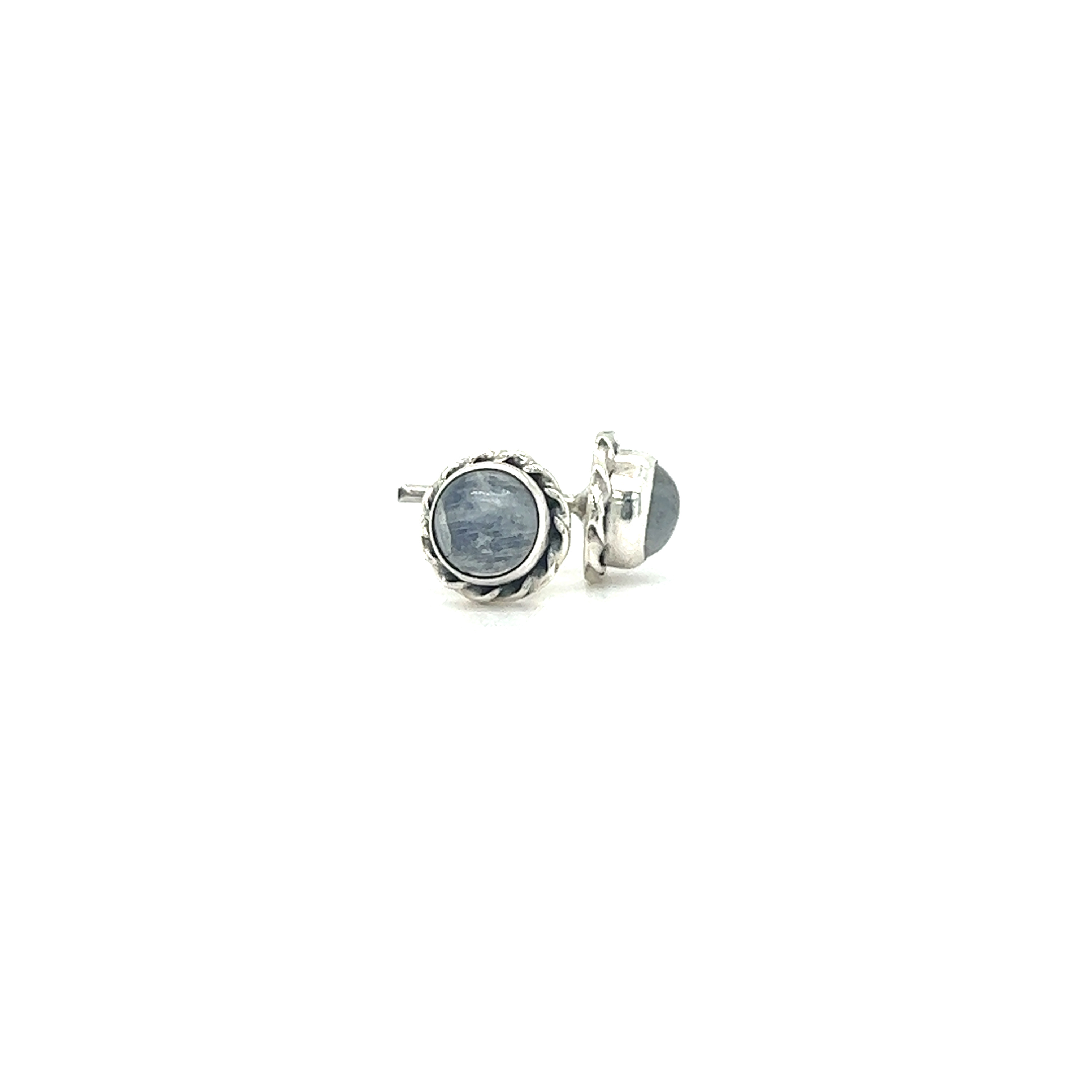 These Super Silver Round Stone Stud Earrings with Twist Details feature a stunning blue stone, adding a pop of color to your ensemble.