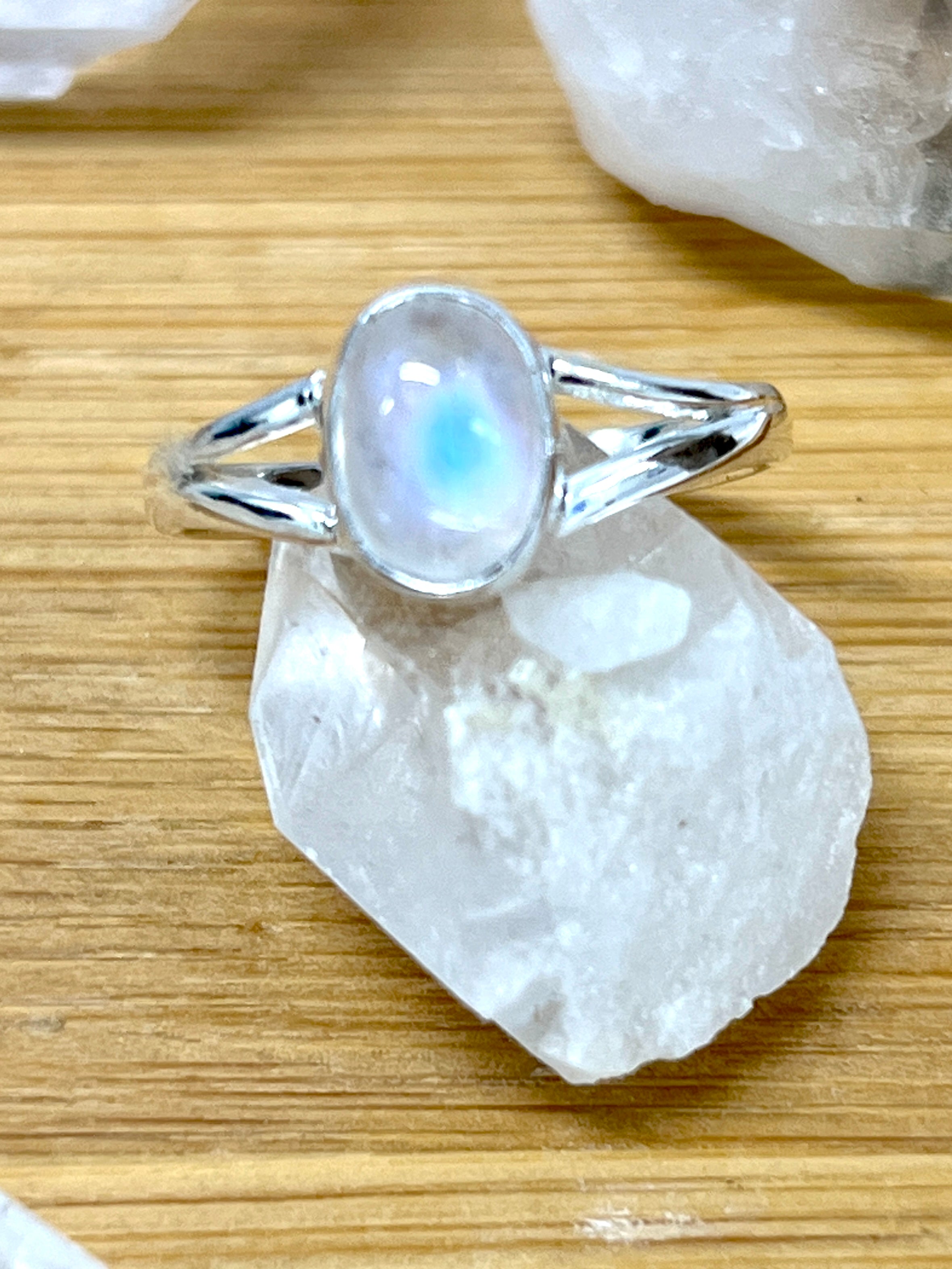 Minimalist Moonstone Or Labradorite ring in sterling silver.