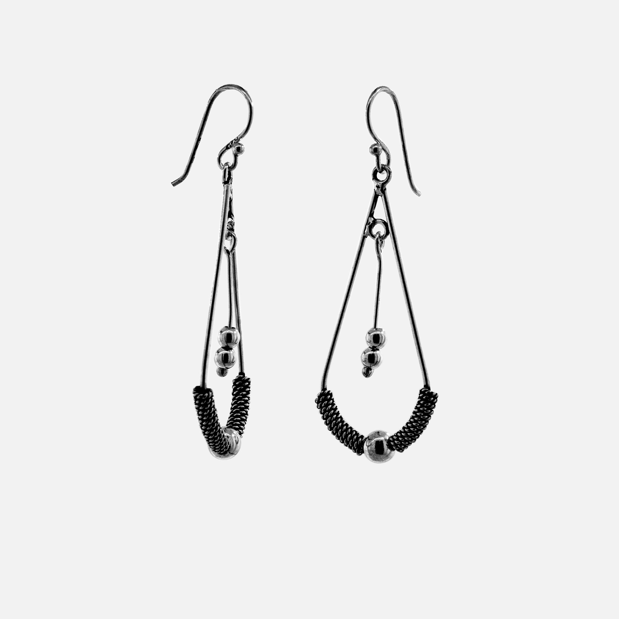 A pair of Super Silver Bali Teardrop Earrings with Tassel.