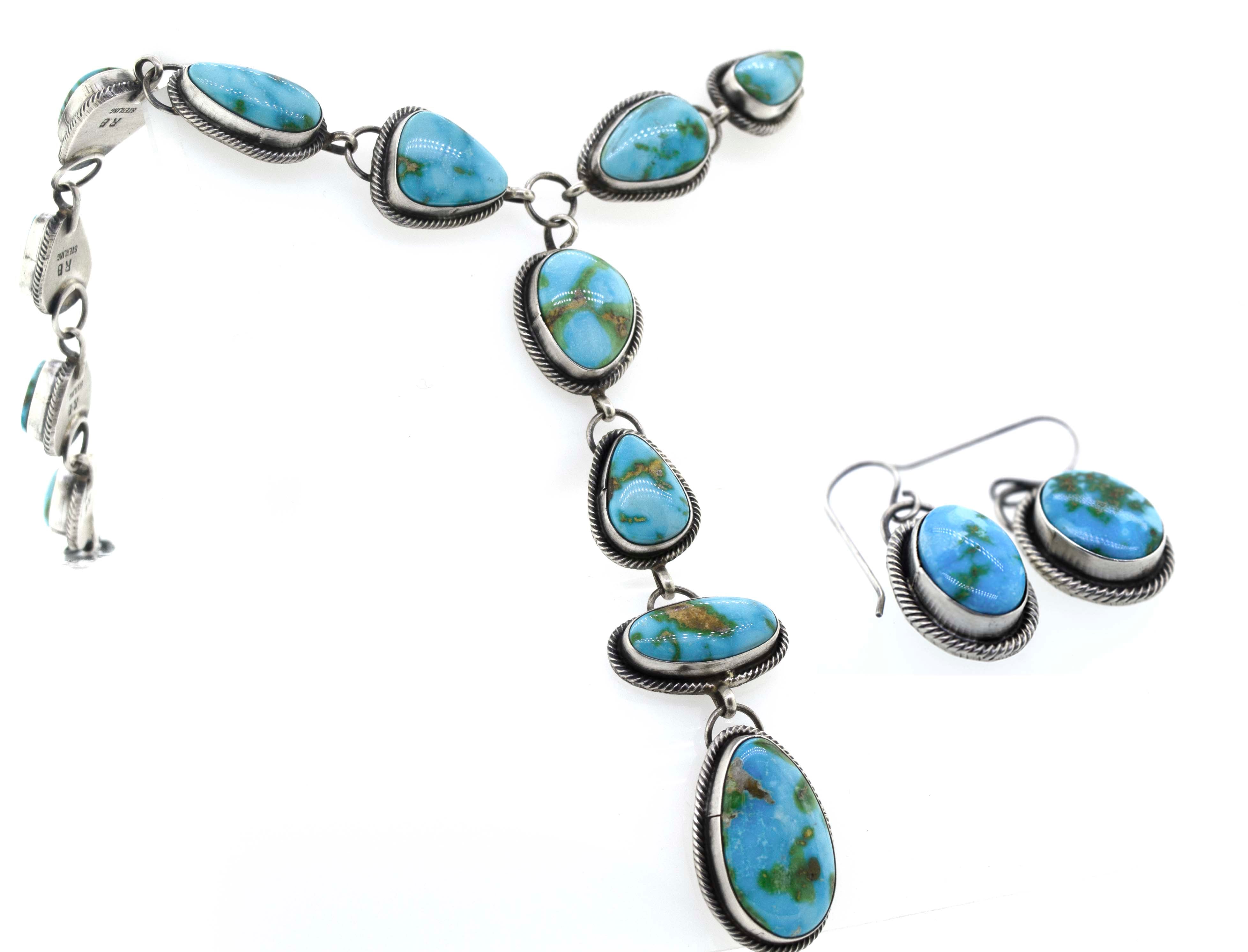 A Stunning Sonora Gold Lariat Necklace And Earrings Set by Super Silver, featuring Sonora gold turquoise stones in a textured rope design.