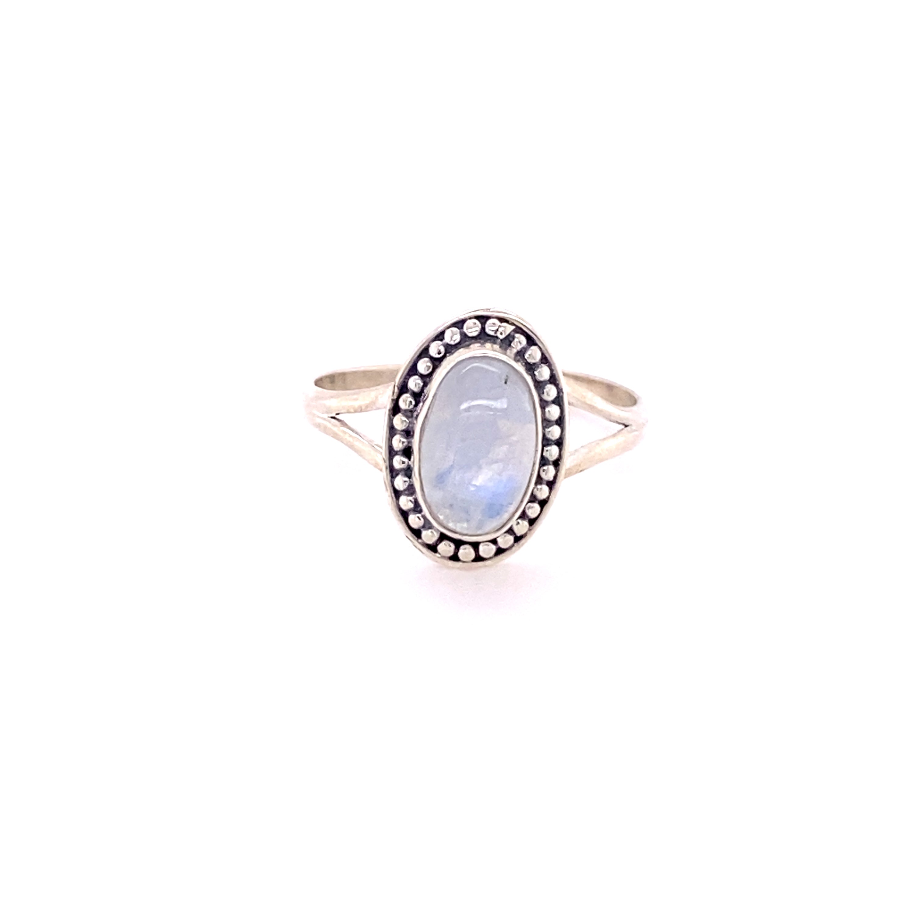Trendy Oval Ring in .925 Sterling Silver by Super Silver.