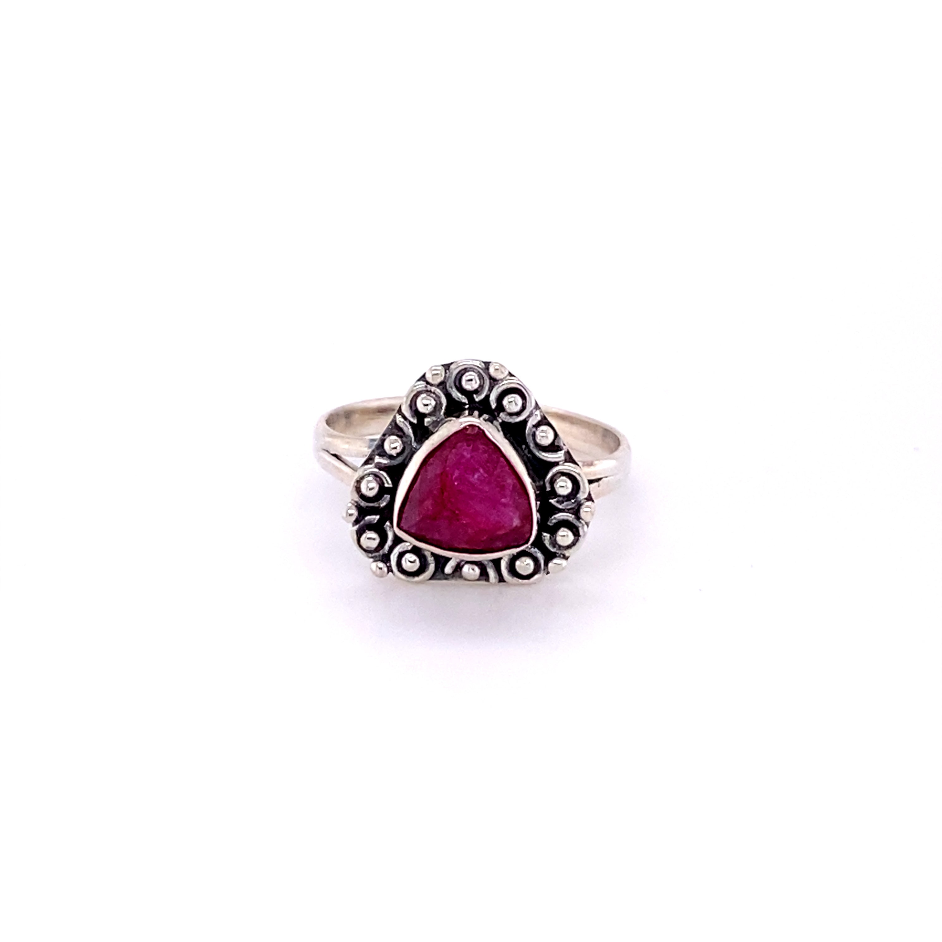 A triangular gemstone ring with a flat ball border.