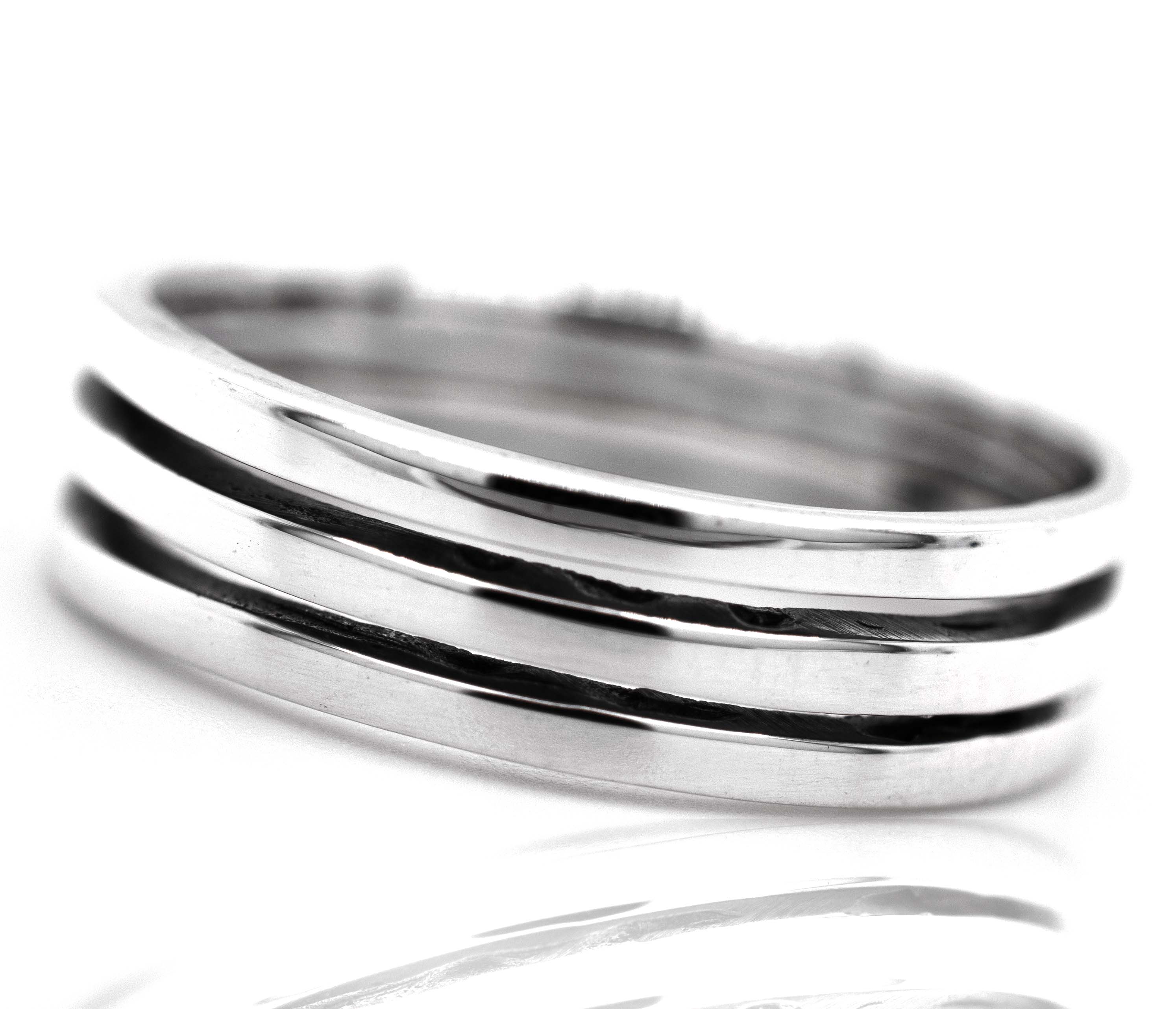 A Super Silver Triple Stripe Band.