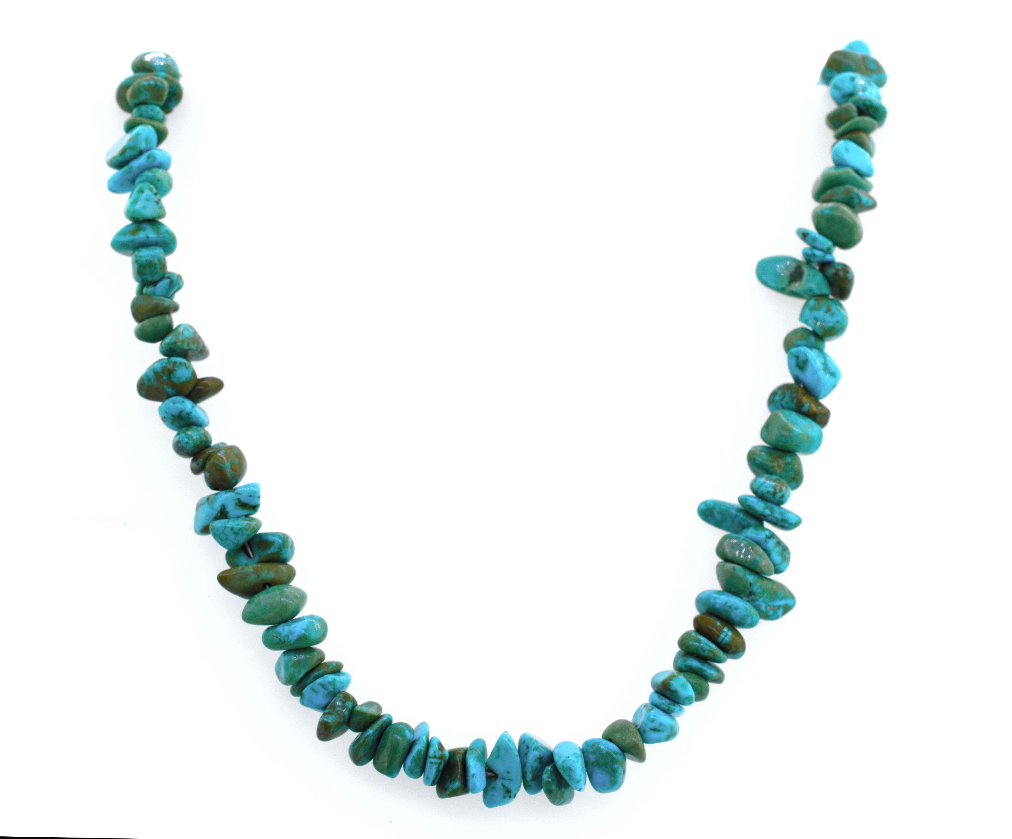 A stunning necklace featuring Southwest Colorado Turquoise Chip stones and black beads, embodying Super Silver charm.
