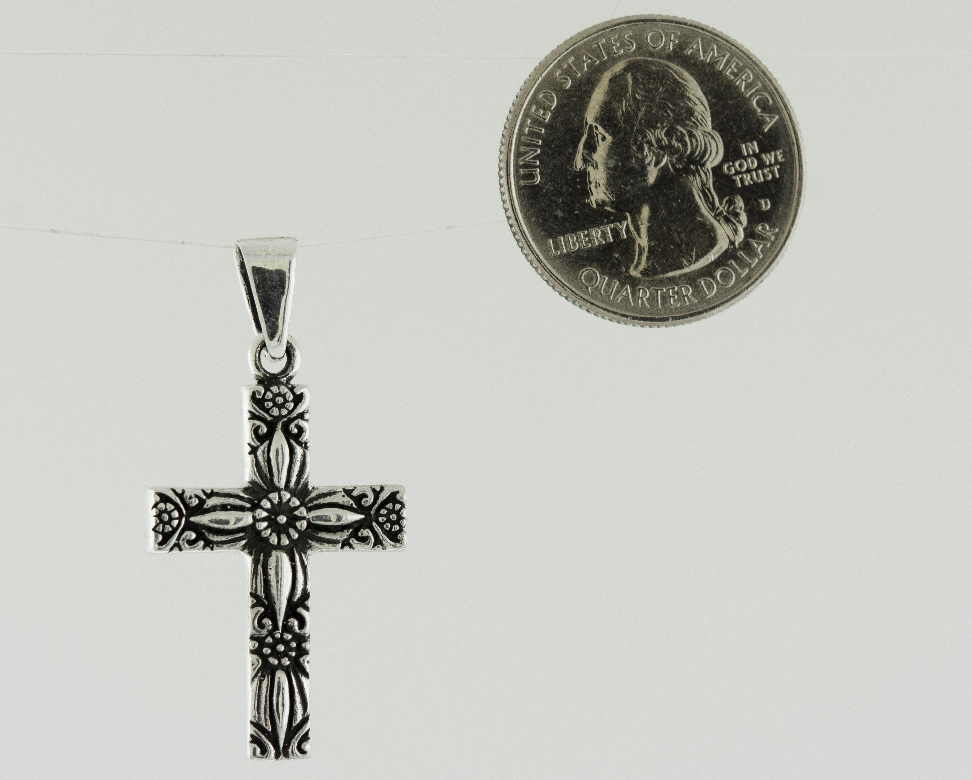 A Super Silver Cross Pendant With Flower Detail.