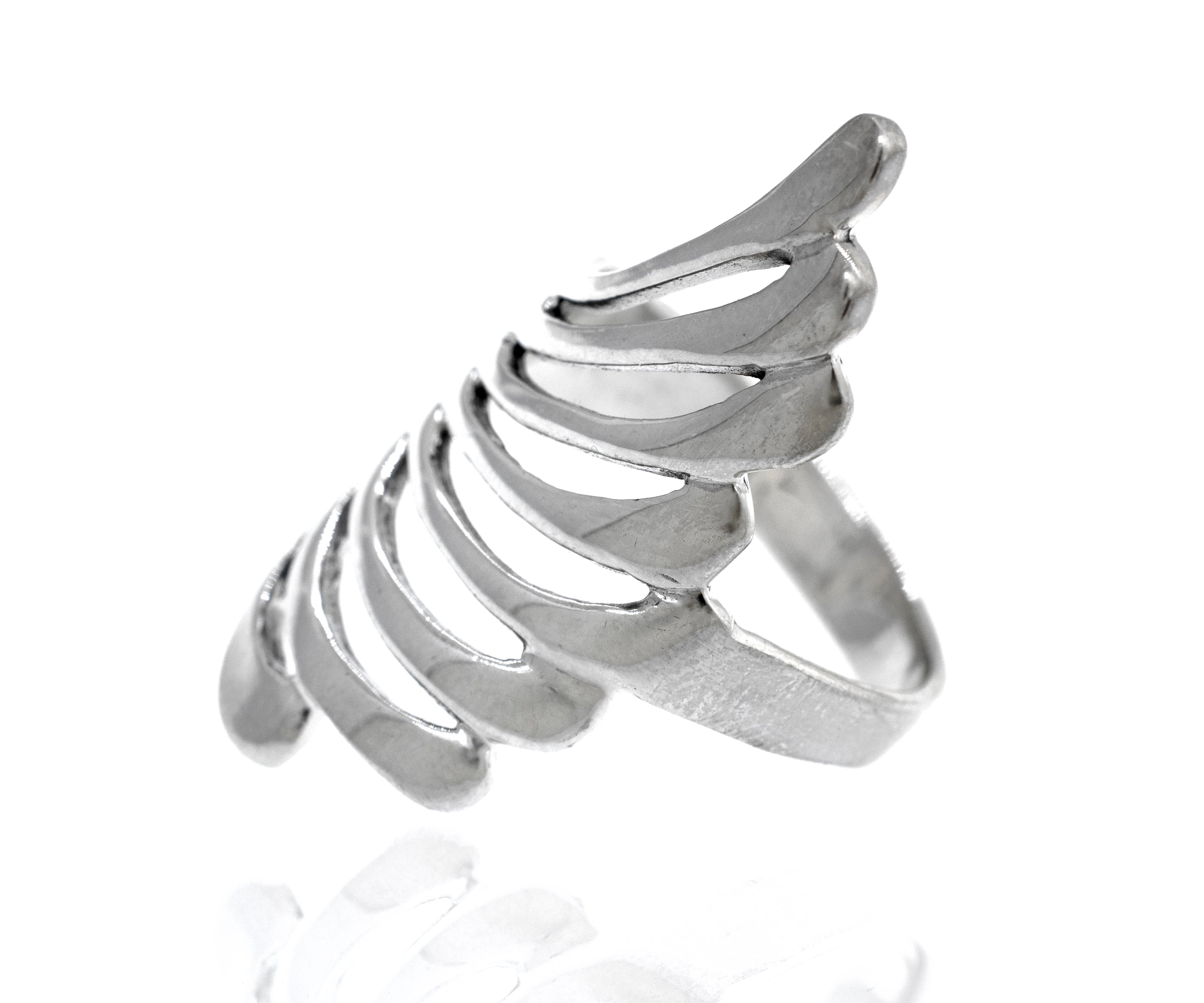 A high polish Super Silver Silver Fan Design Ring on a white background.