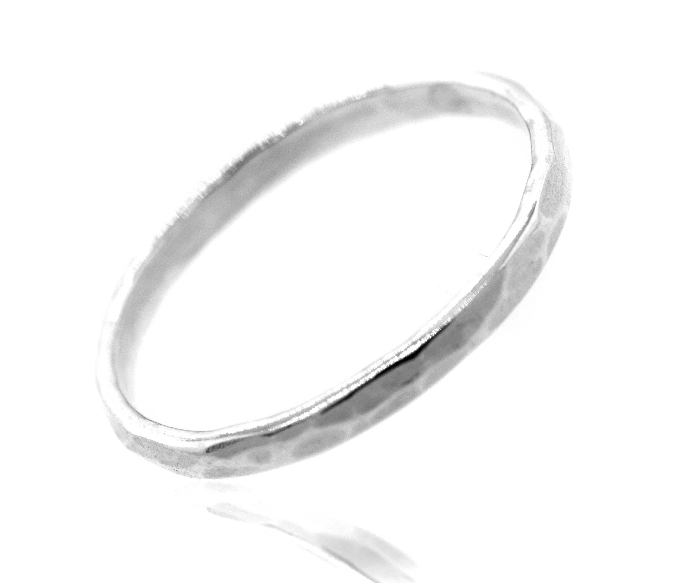 Minimalist Stylish 2mm Hammered Band.