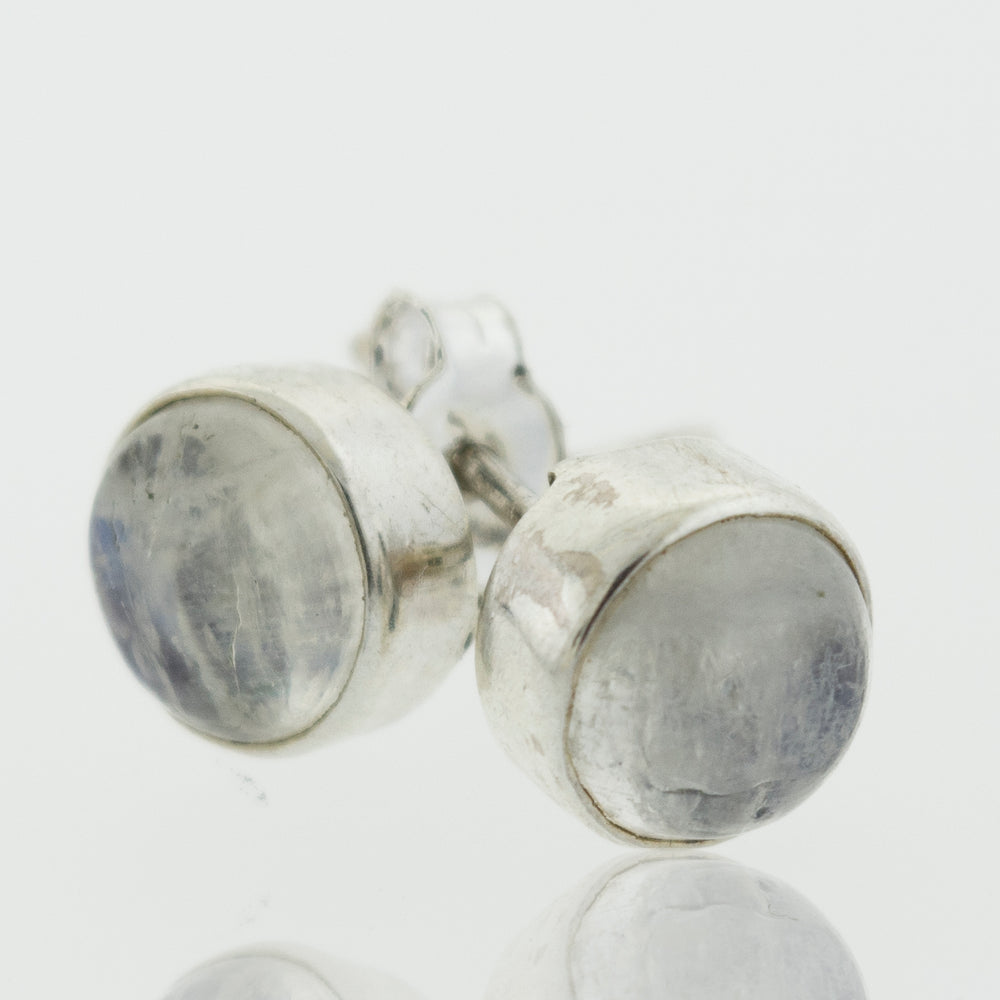 
                  
                    Super Silver's Simple Circle Moonstone Studs for everyday wear.
                  
                