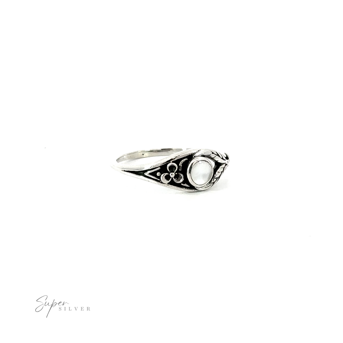 
                  
                    An Inlay Stone Ring with Flower and Leaf Design made of .925 Sterling Silver.
                  
                