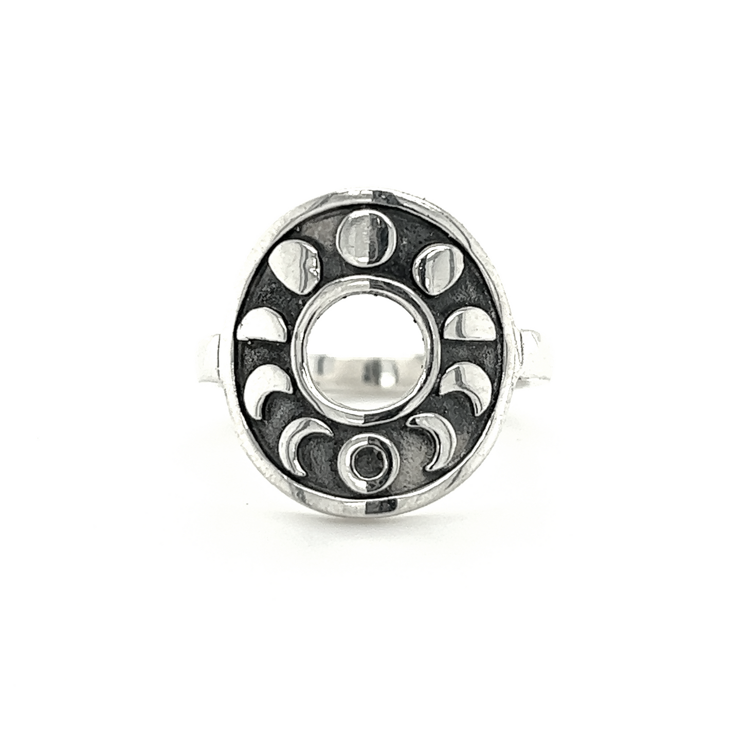 
                  
                    A Striking Circular Moon Phases Ring with a mystical energy by Super Silver.
                  
                