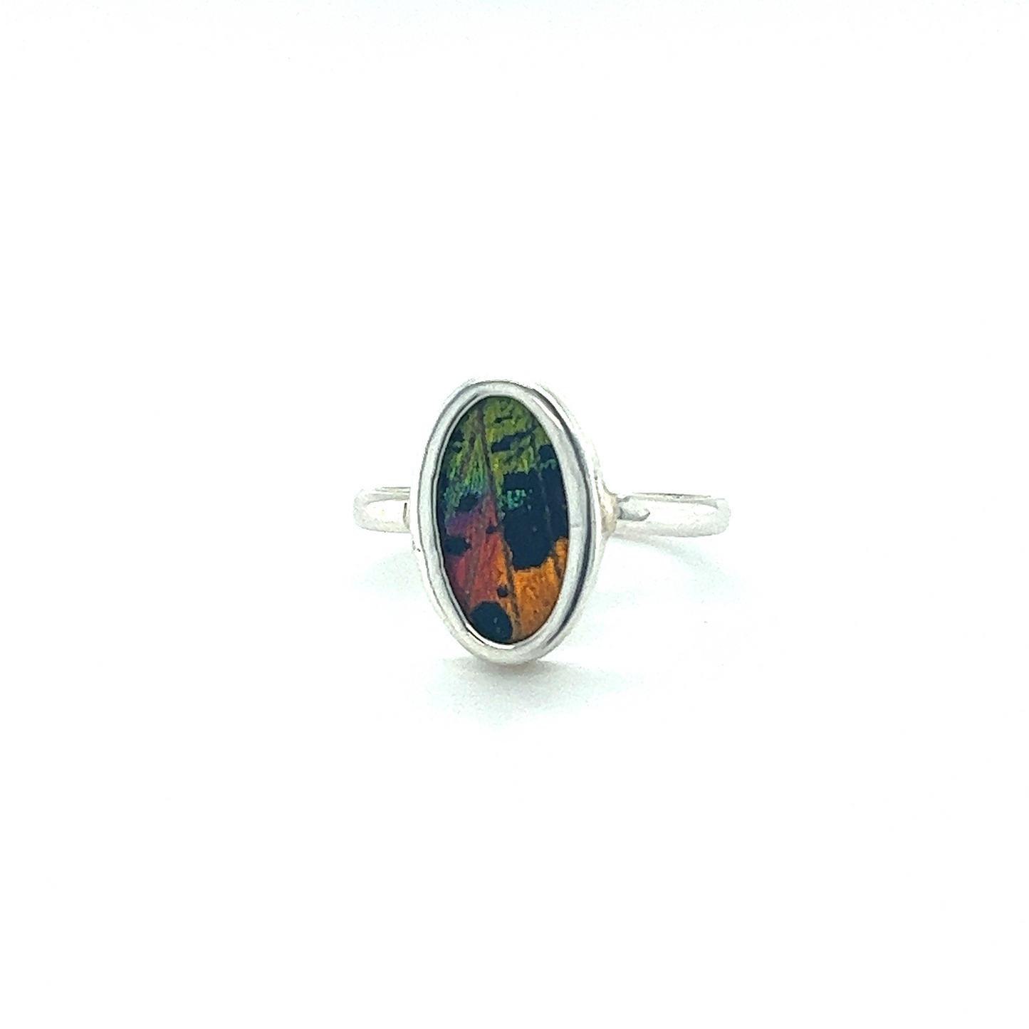 
                  
                    A vibrant and eye-catching Genuine Butterfly Wing Ring in Oval Shape featuring a stunning colorful stone.
                  
                