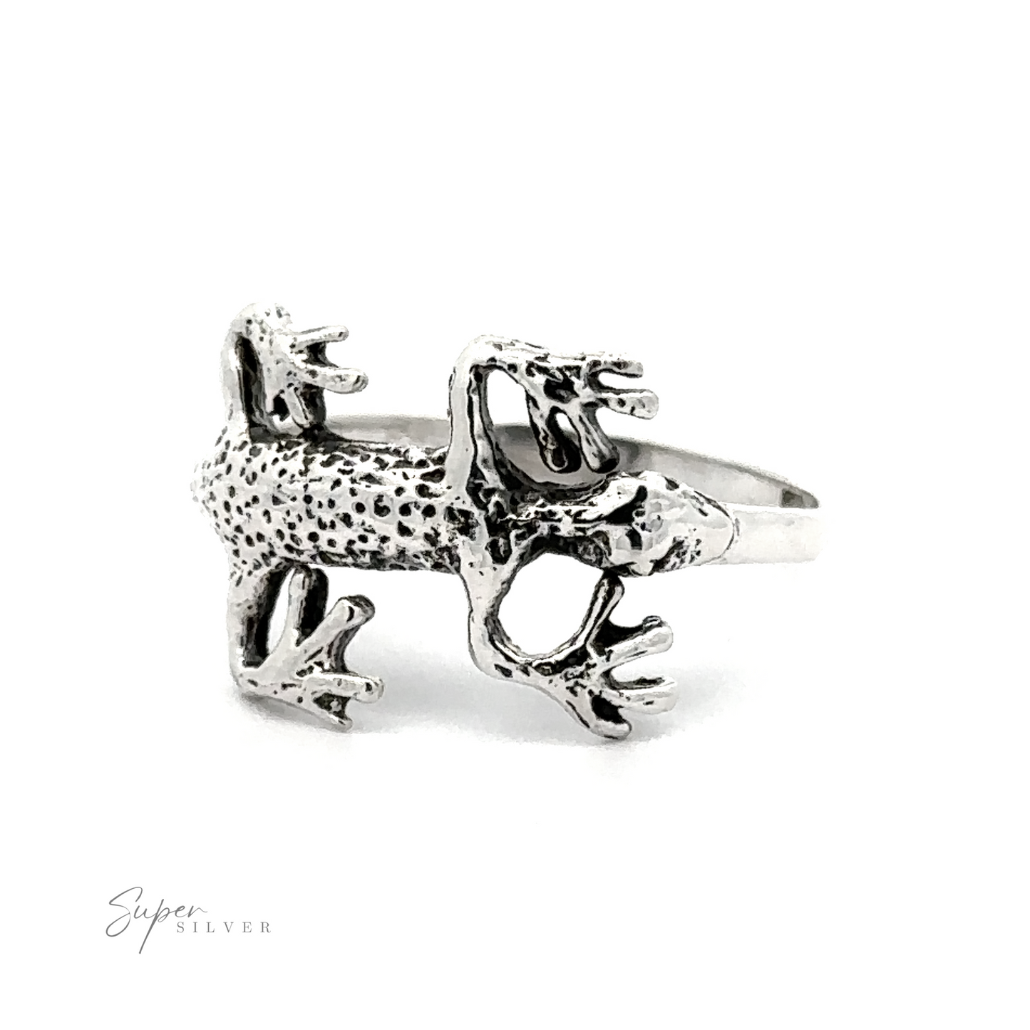 A Lizard Ring, perfect for everyday wear.