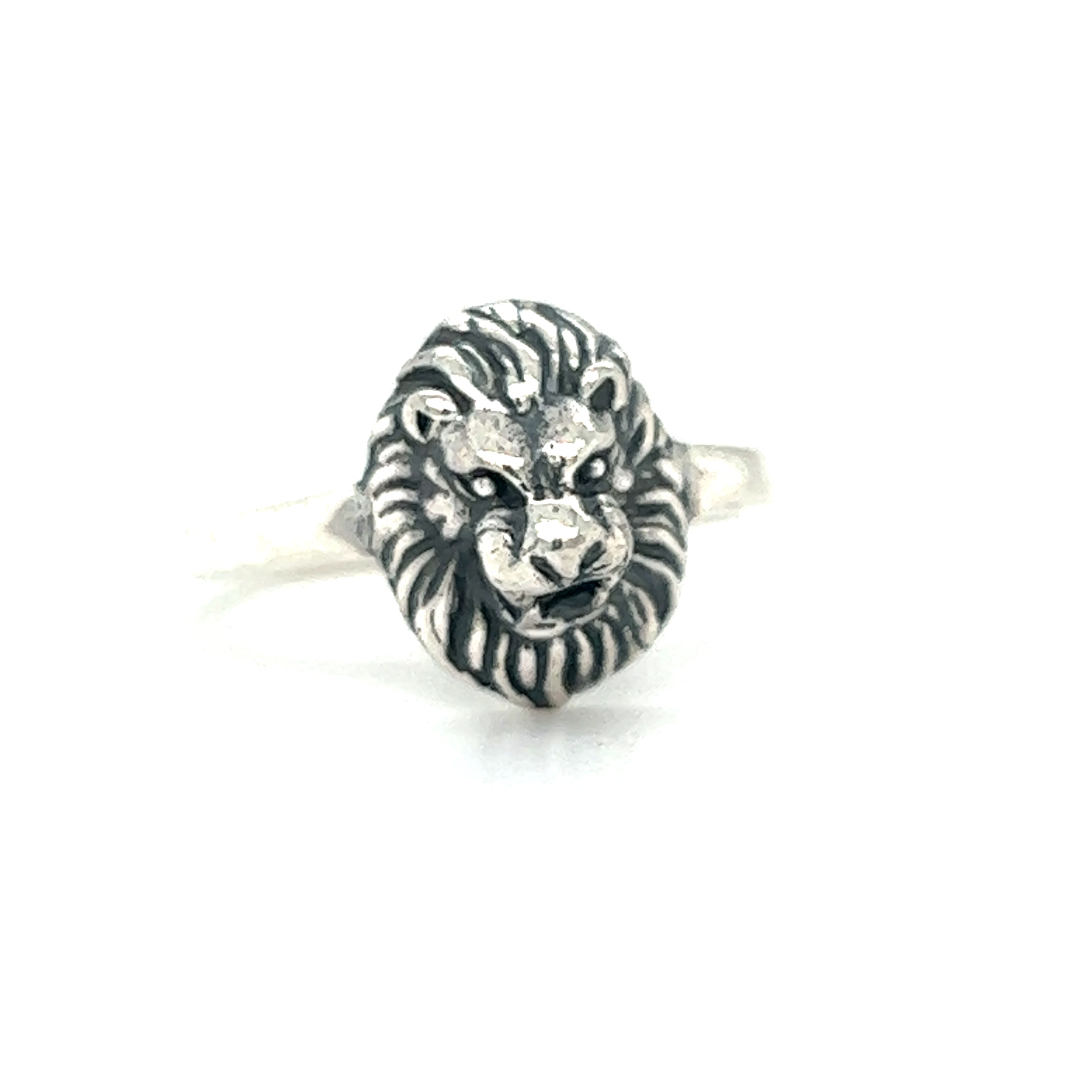 A Super Silver Lion Face Ring featuring a silver lion head, showcasing authority, on a white background.