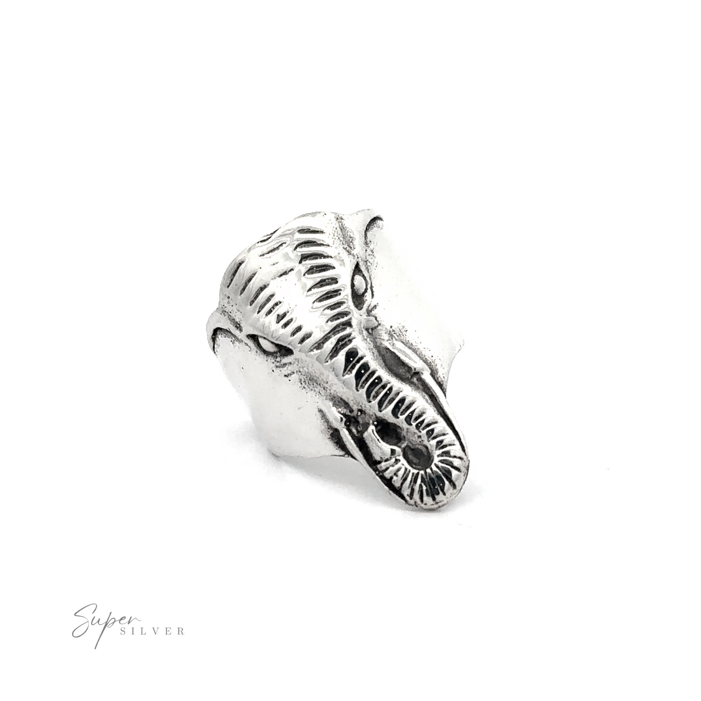 
                  
                    A Elephant Ring designed to resemble an elephant face.
                  
                