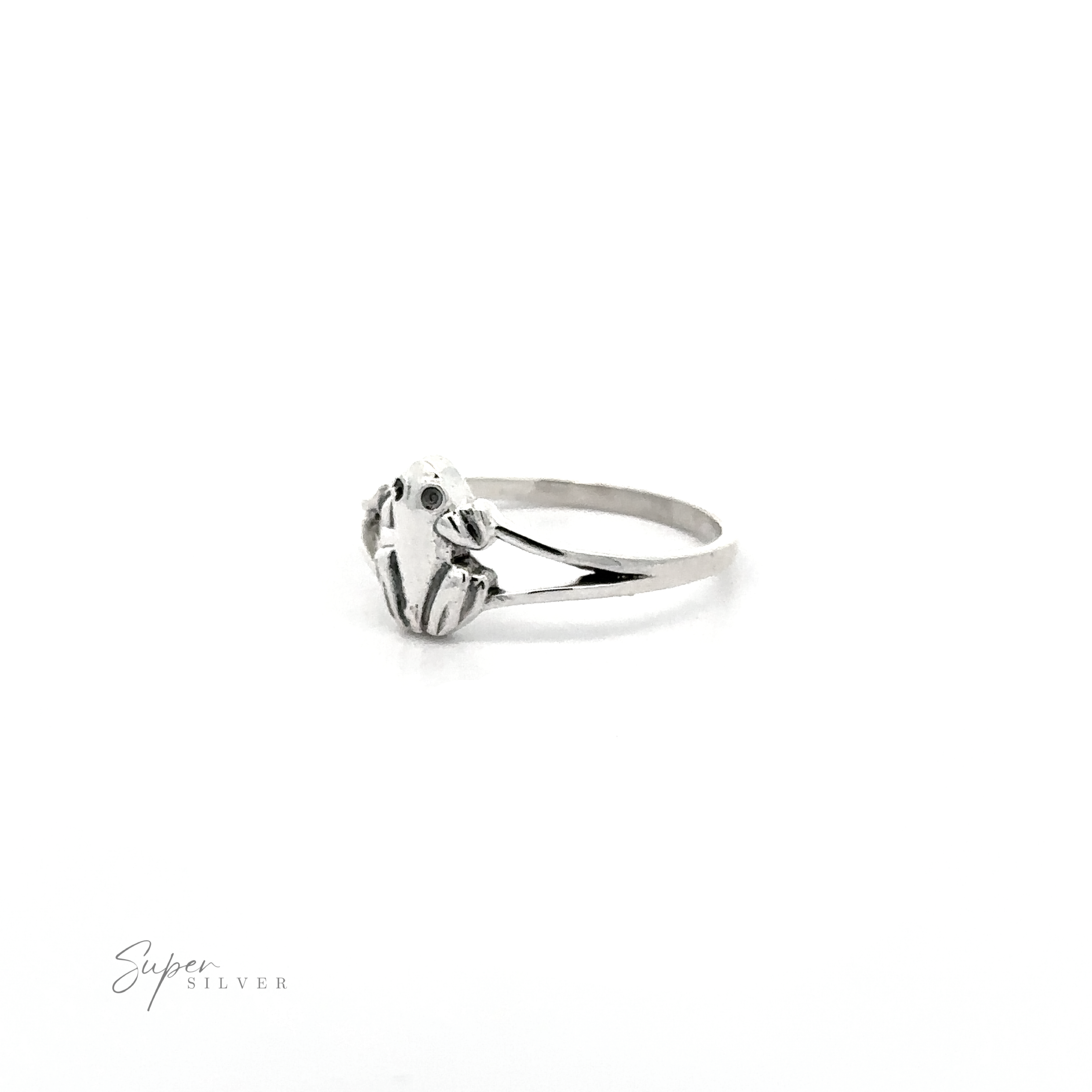 A witchcraft-inspired Simple Delicate Frog Ring for the amphibian lover.
