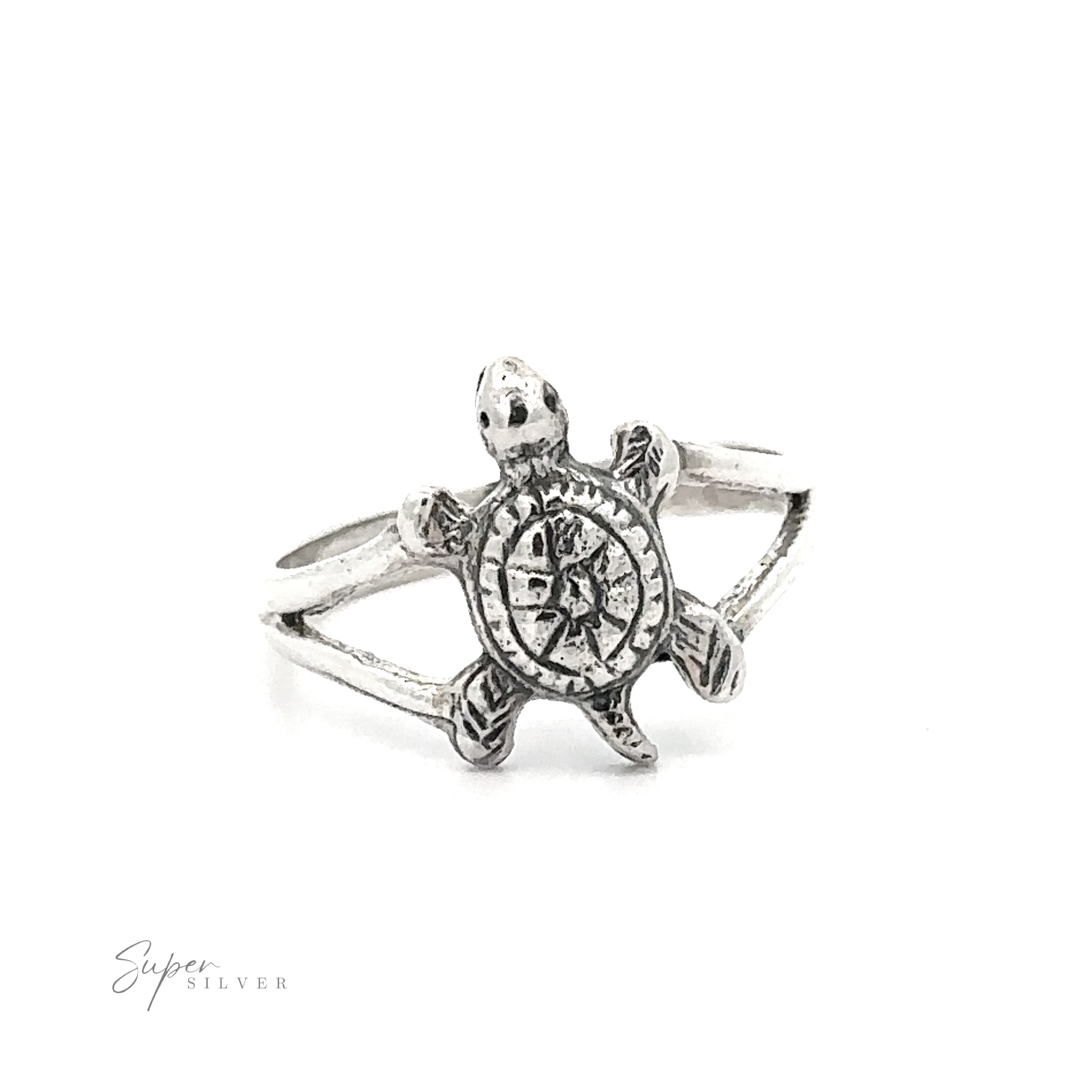 This sterling silver Small Turtle Ring features a captivating turtle design.