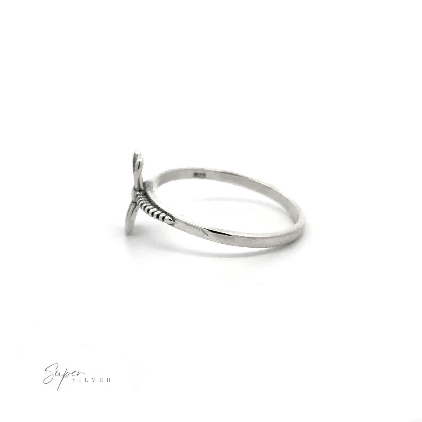 
                  
                    A Dainty Dragonfly ring, perfect for nature lovers.
                  
                