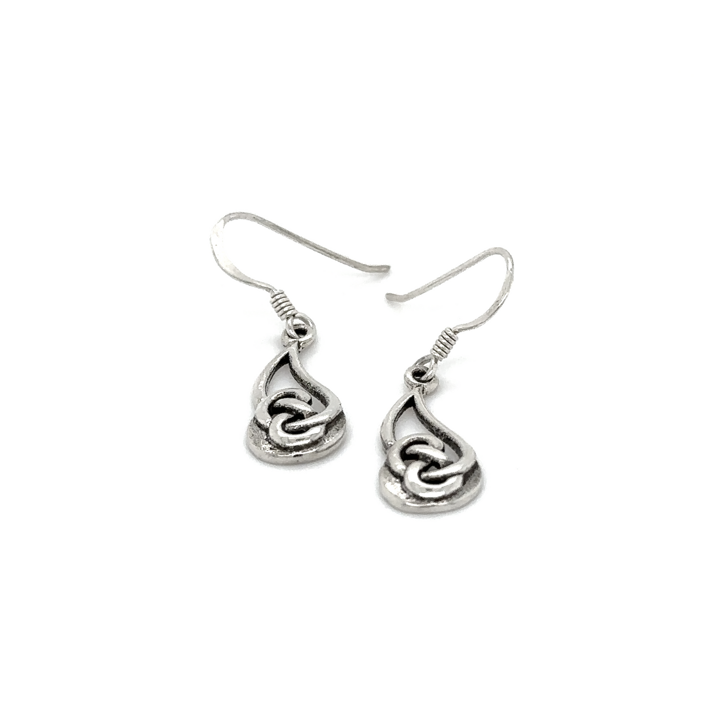 
                  
                    A pair of Super Silver Celtic Style earrings, perfect as a thoughtful gift for special events.
                  
                