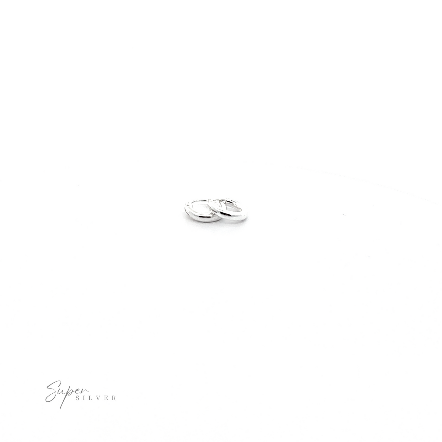 
                  
                    A versatile 2.5mm Infinity Hoops on a white background.
                  
                