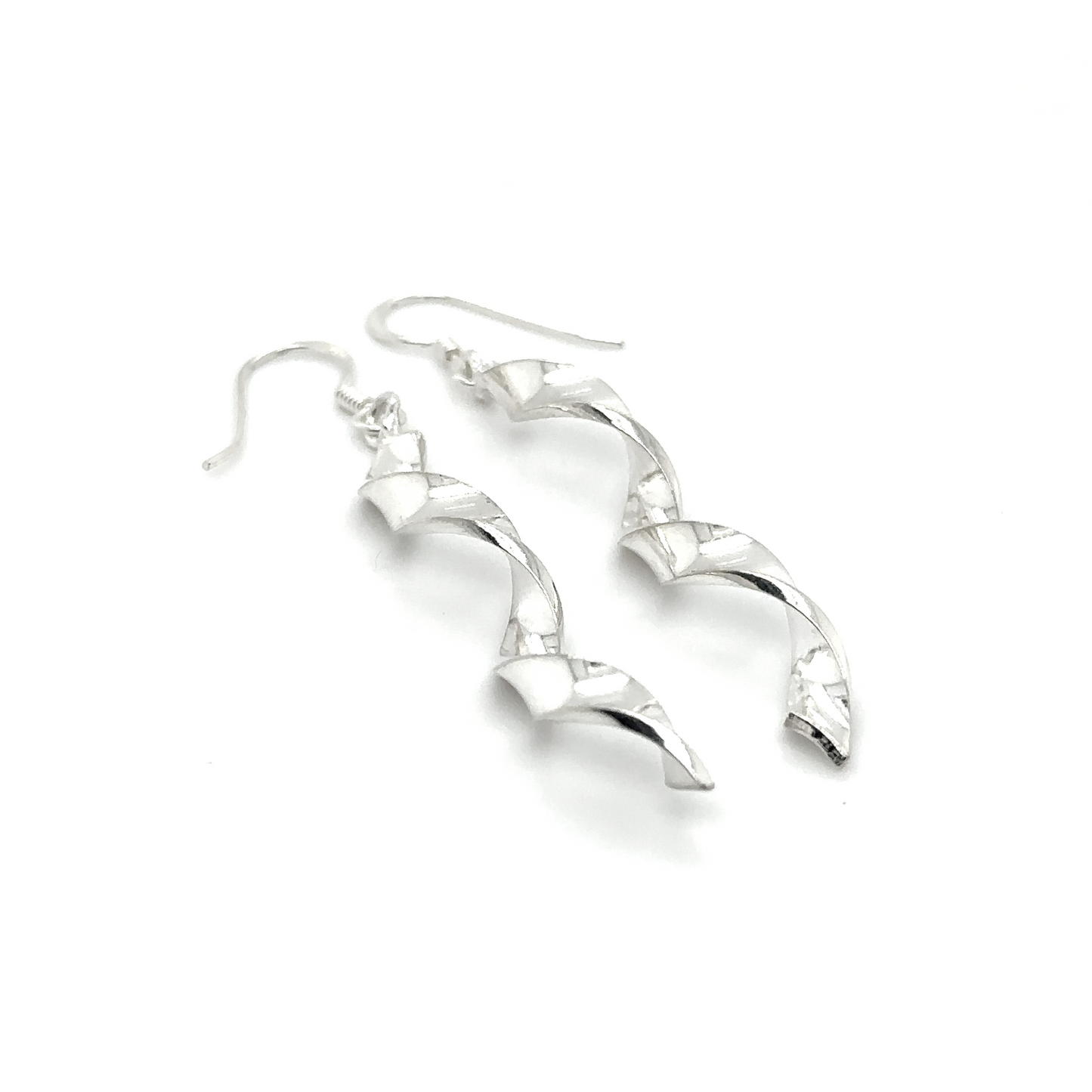 These Super Silver Simple Twisted Earrings with a curved shape will enhance any outfit.