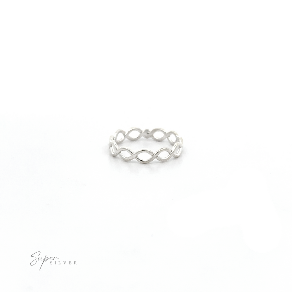 
                  
                    A Simple Weave Band with a sparkling diamond in the middle.
                  
                