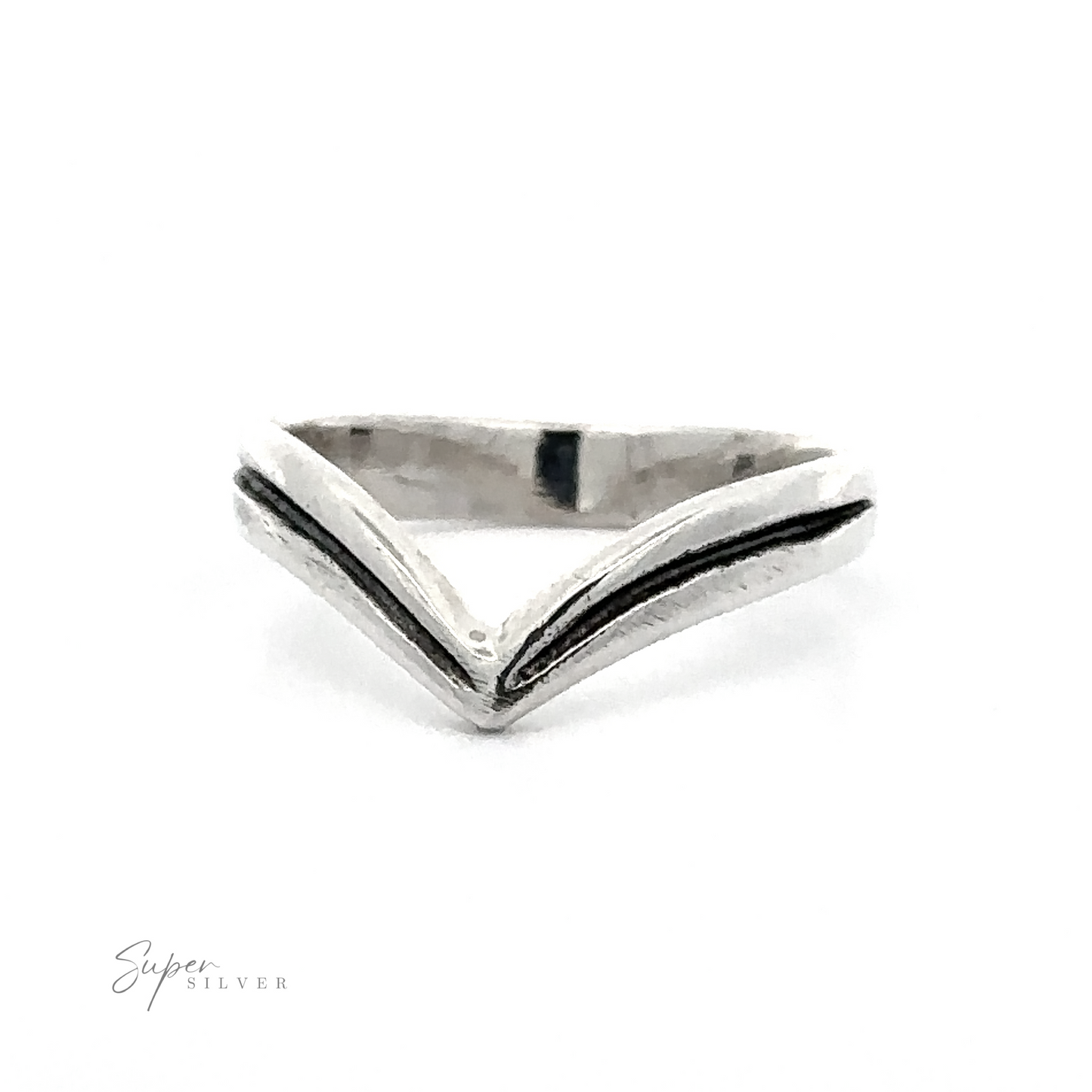 
                  
                    A Simple Chevron Ring with a chevron band pattern.
                  
                