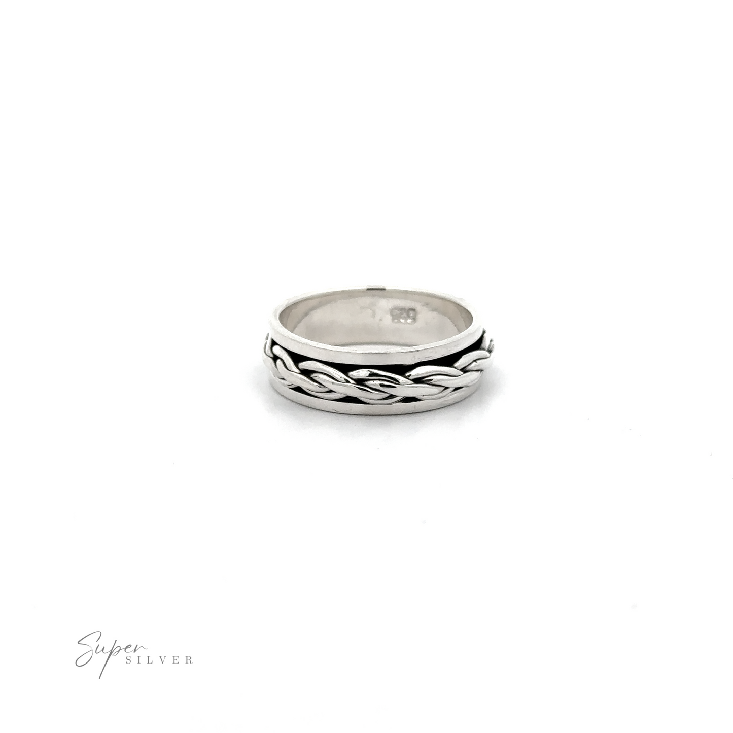
                  
                    A thick silver Chain Link Weave spinner ring, perfect for fidgeting.
                  
                