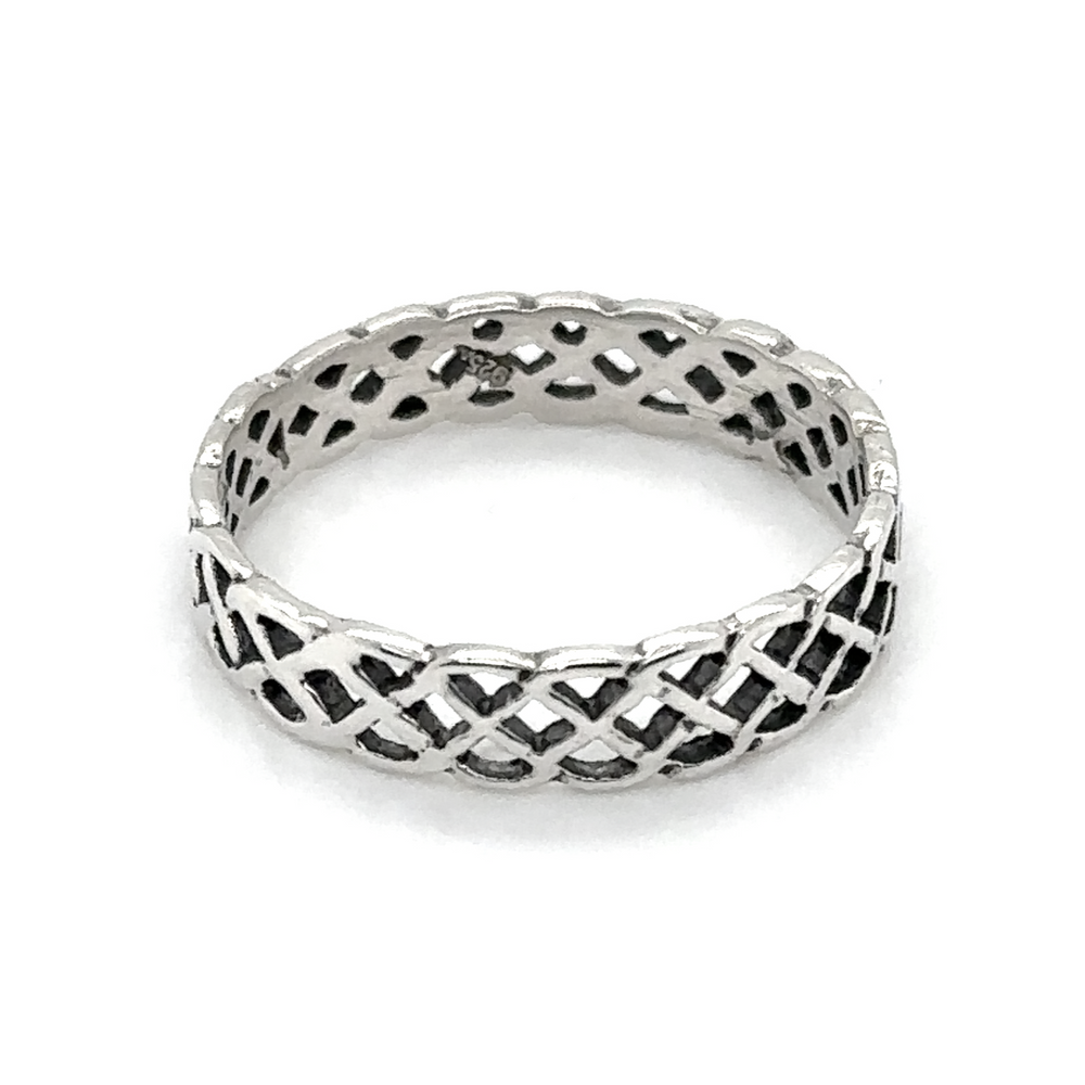 A sterling silver 4mm Weave Band Ring with an oxidized finish.